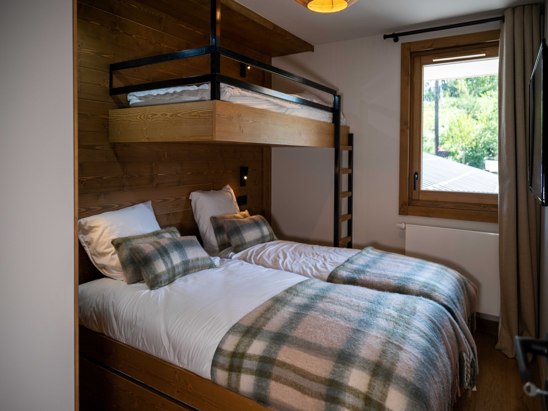 Luxe appartement 5p in Megève met zwembad, spa en terras - foto 18