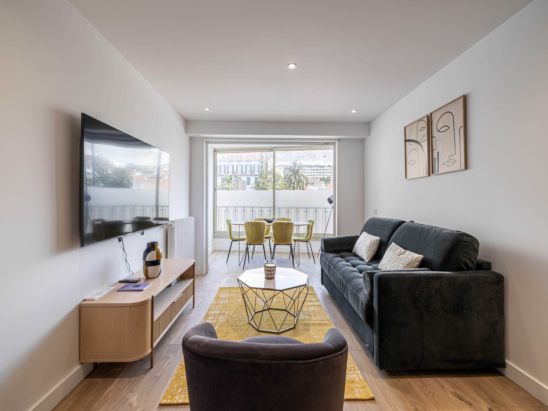 Stijlvol gerenoveerd appartement in het centrum van Cannes - foto 7