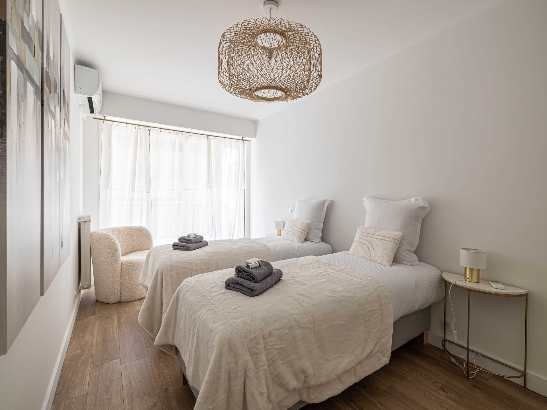 Stijlvol gerenoveerd appartement in het centrum van Cannes - foto 14