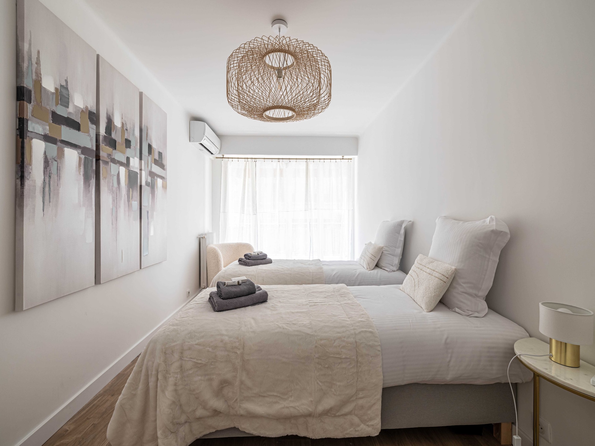 Stijlvol gerenoveerd appartement in het centrum van Cannes - foto 17
