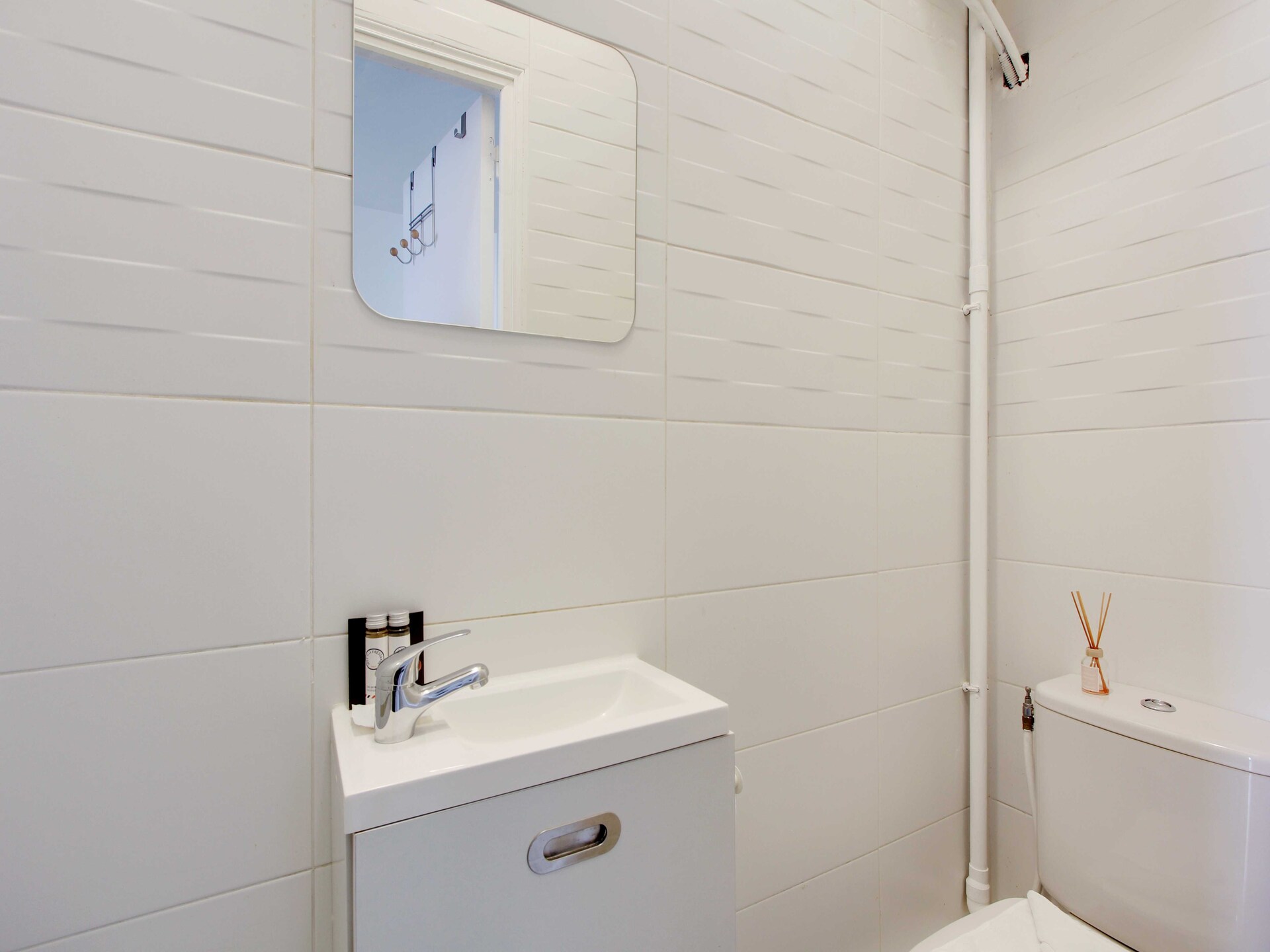 Intiem studio-appartement voor twee in Levallois-Perret - foto 10