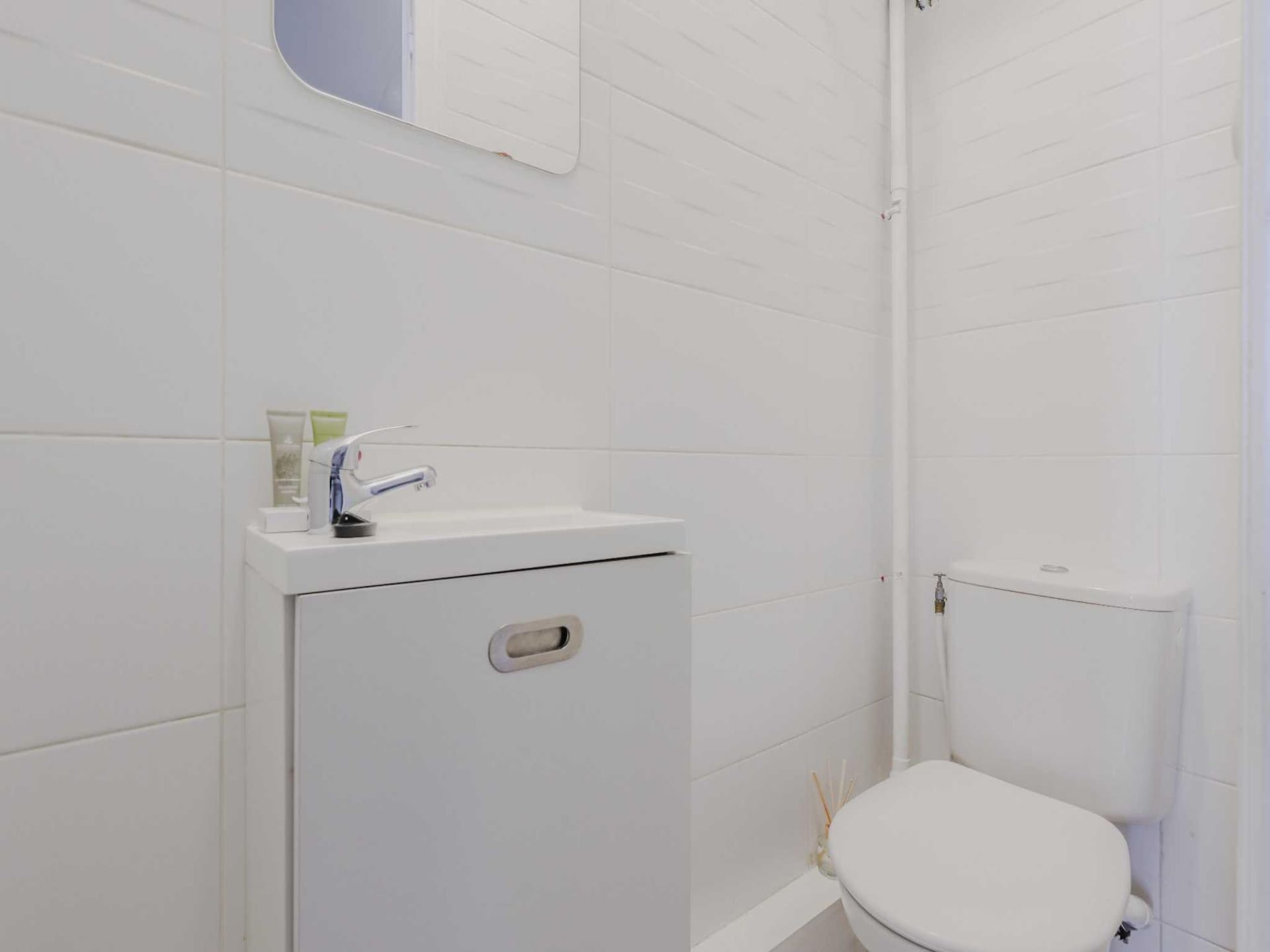 Intiem studio-appartement voor twee in Levallois-Perret - foto 13