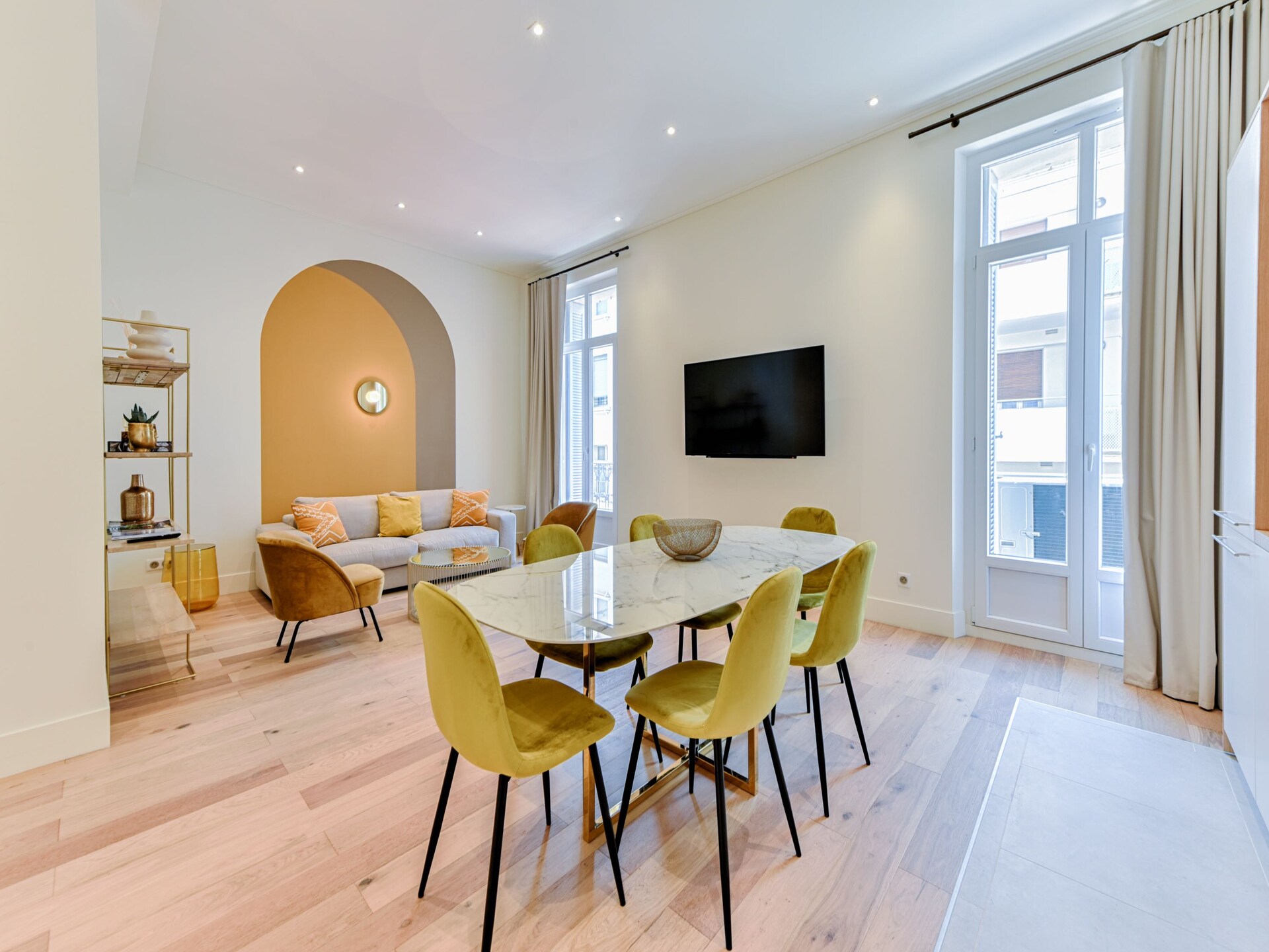 Elegant appartement in hartje Cannes met 2 slaapkamers en airconditioning - foto 2