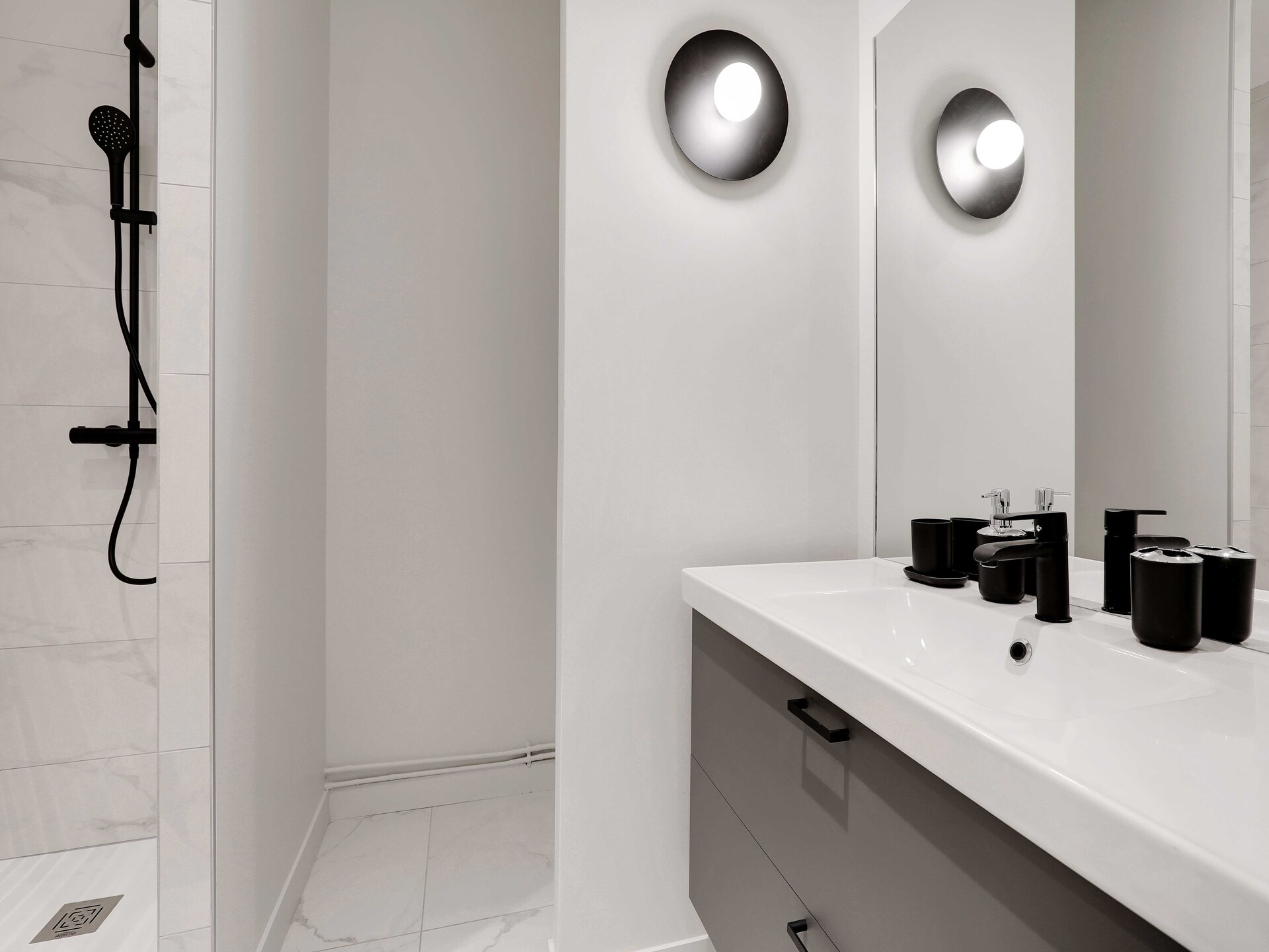 Elegant appartement in Saint-Ambroise, vlakbij Cirque d'Hiver - foto 9