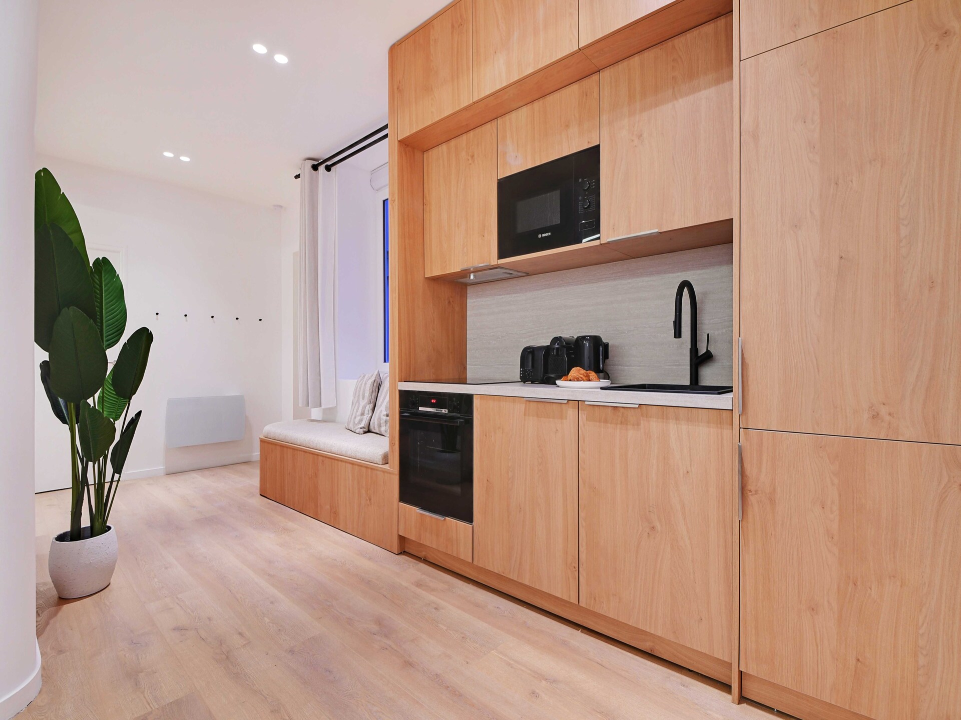 Gerenoveerd appartement in levendige wijk Bonne-Nouvelle, hartje Parijs - foto 18