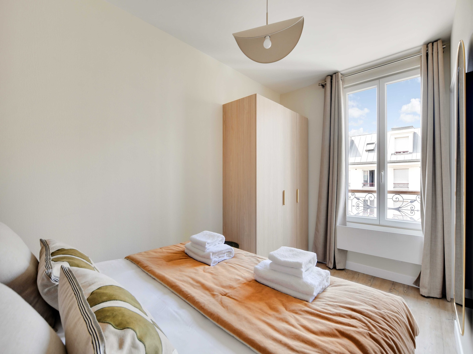 Licht appartement bij Parijs centrum, metro op 2 minuten lopen - foto 10