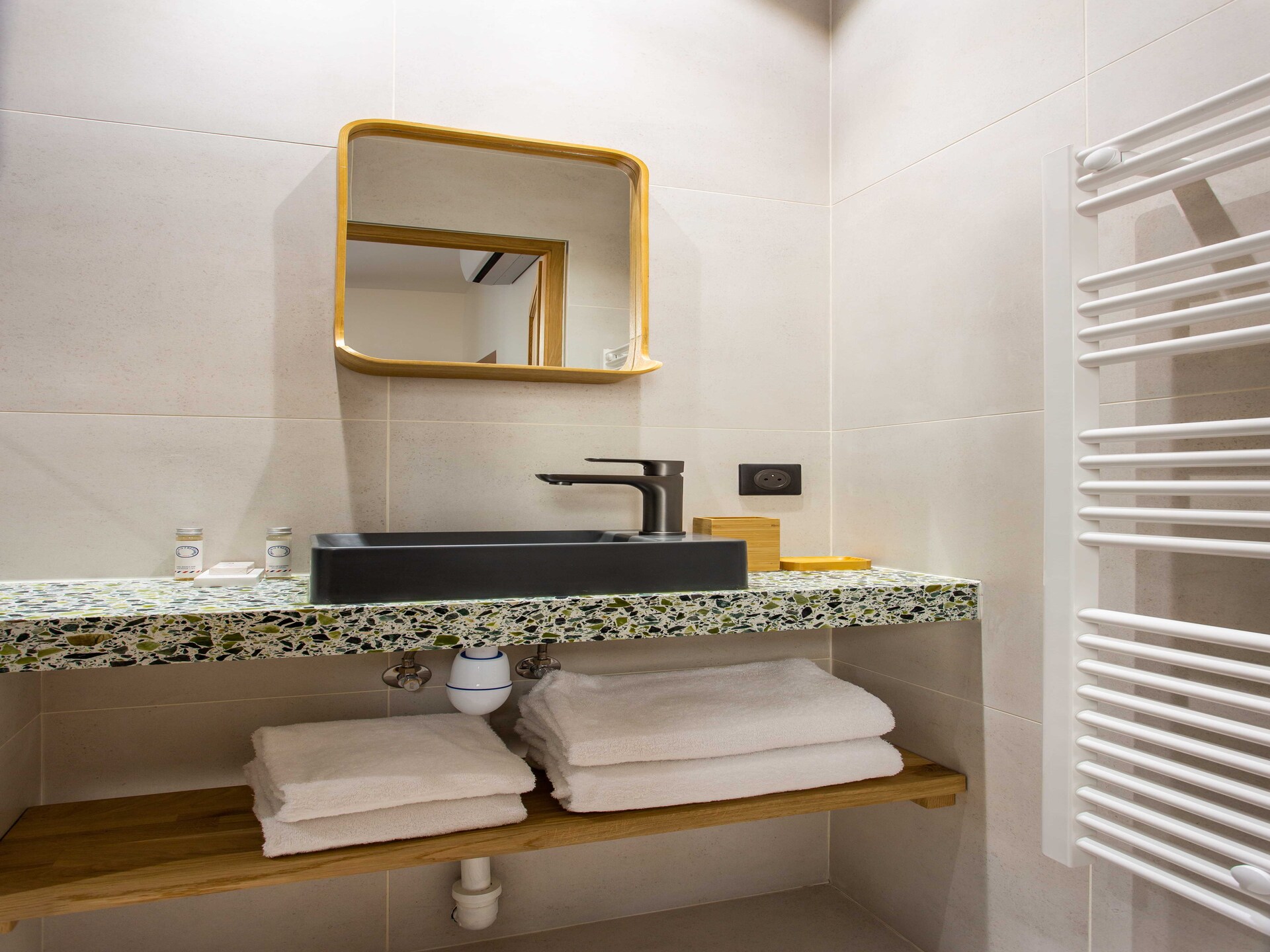 Charmant 2-slaapkamerappartement in de bruisende Marais, vlakbij Place de la République - foto 12