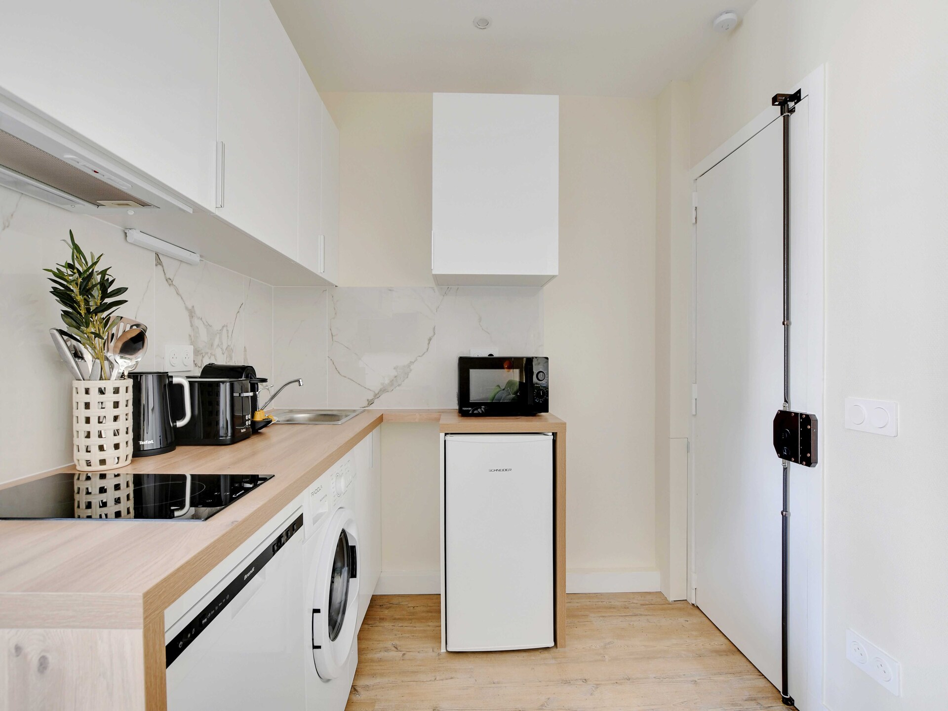 Licht en comfortabel appartement in Ivry-sur-Seine voor 2 personen · 1 slk - foto 9