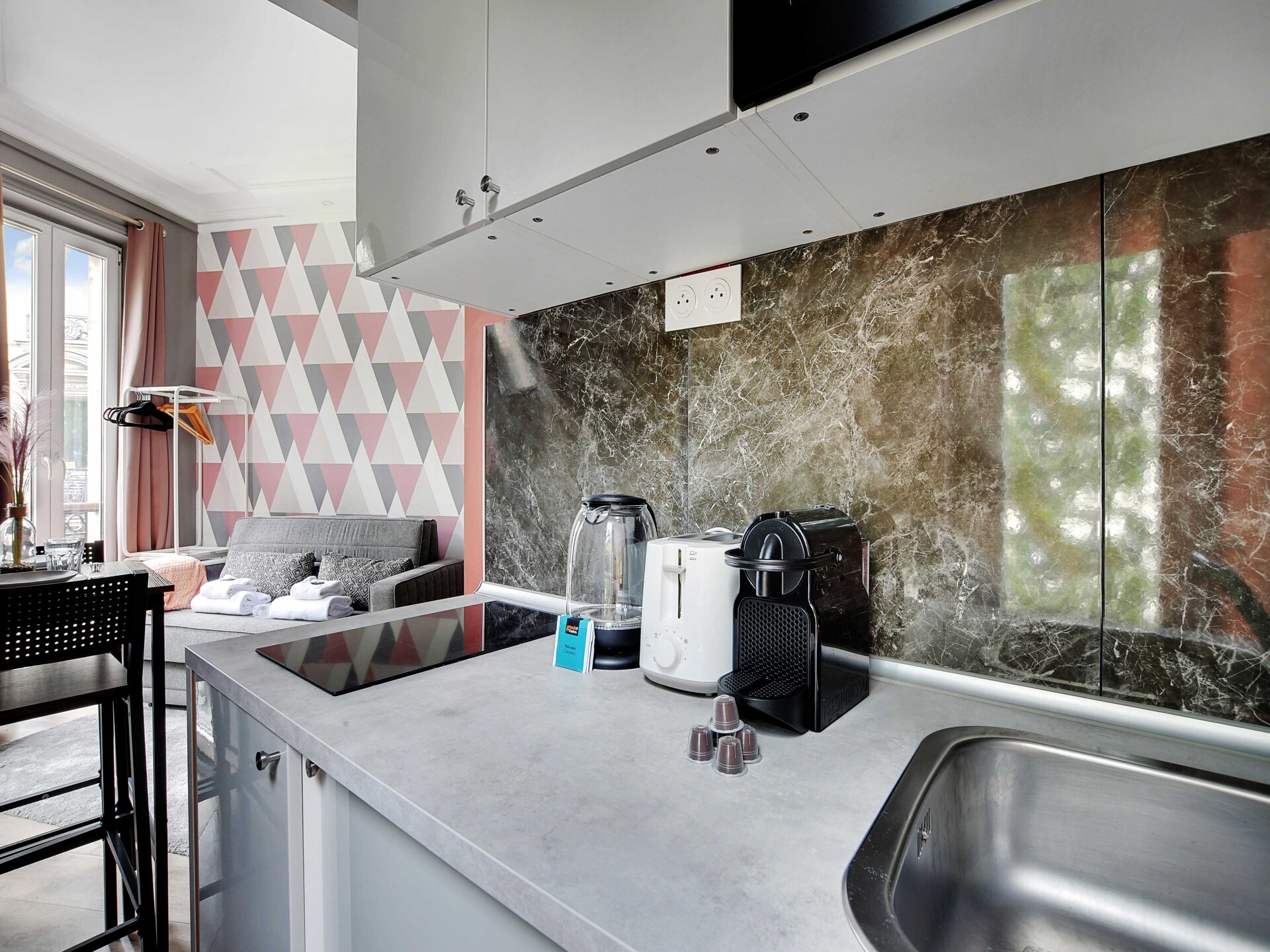 Compacte studio in levendig Parijs 10e, vlakbij Canal Saint-Martin - foto 5