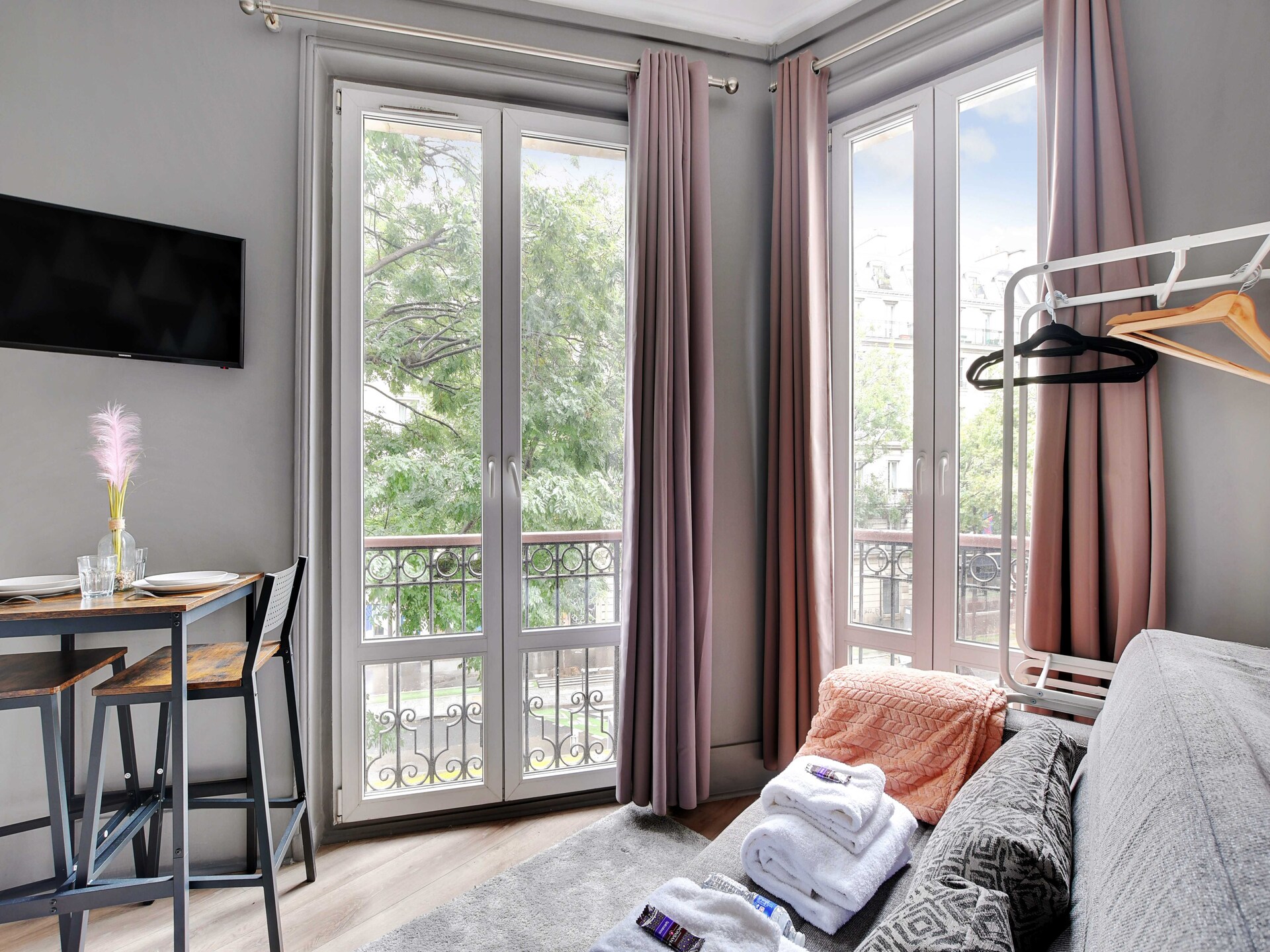 Compacte studio in levendig Parijs 10e, vlakbij Canal Saint-Martin - foto 7