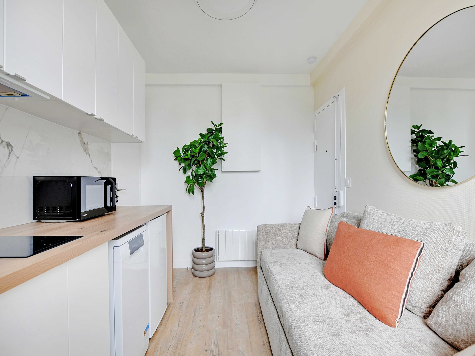 Modern appartement met terras in Ivry-sur-Seine, 2 min van metro naar Parijs - foto 7