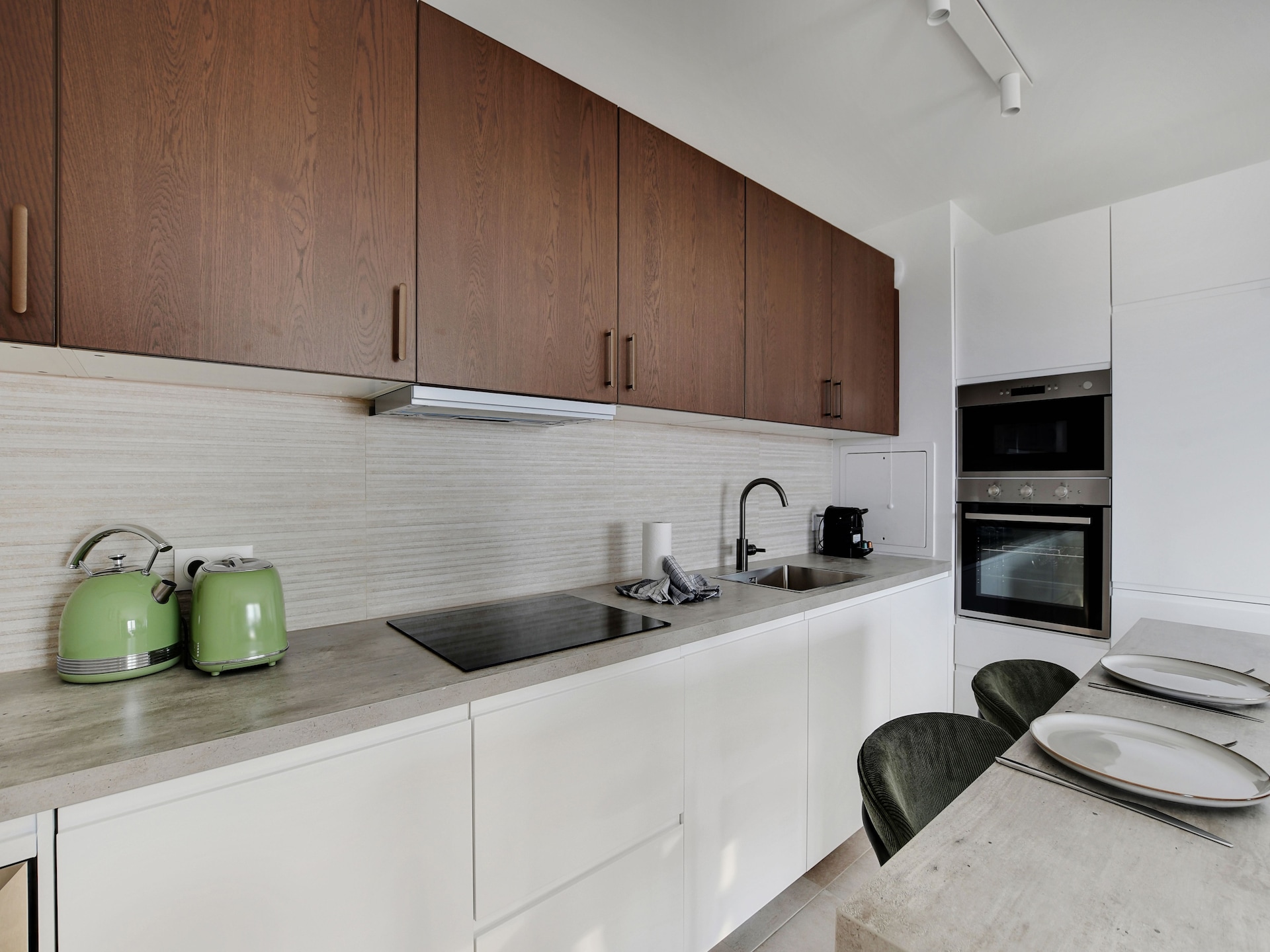 Licht appartement voor 6 personen in Clichy, vlakbij de Seine en Parijs - foto 12