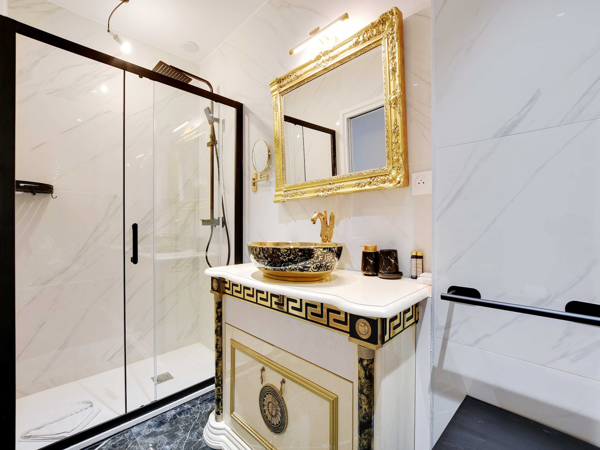 Stijlvol appartement 150m² bij Arc de Triomphe voor 8 personen - foto 5
