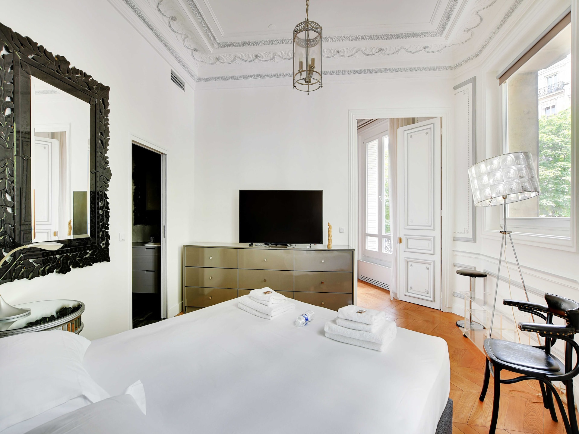 Luxe 4-persoons appartement in de Gouden Driehoek, vlakbij Alma Marceau - foto 9