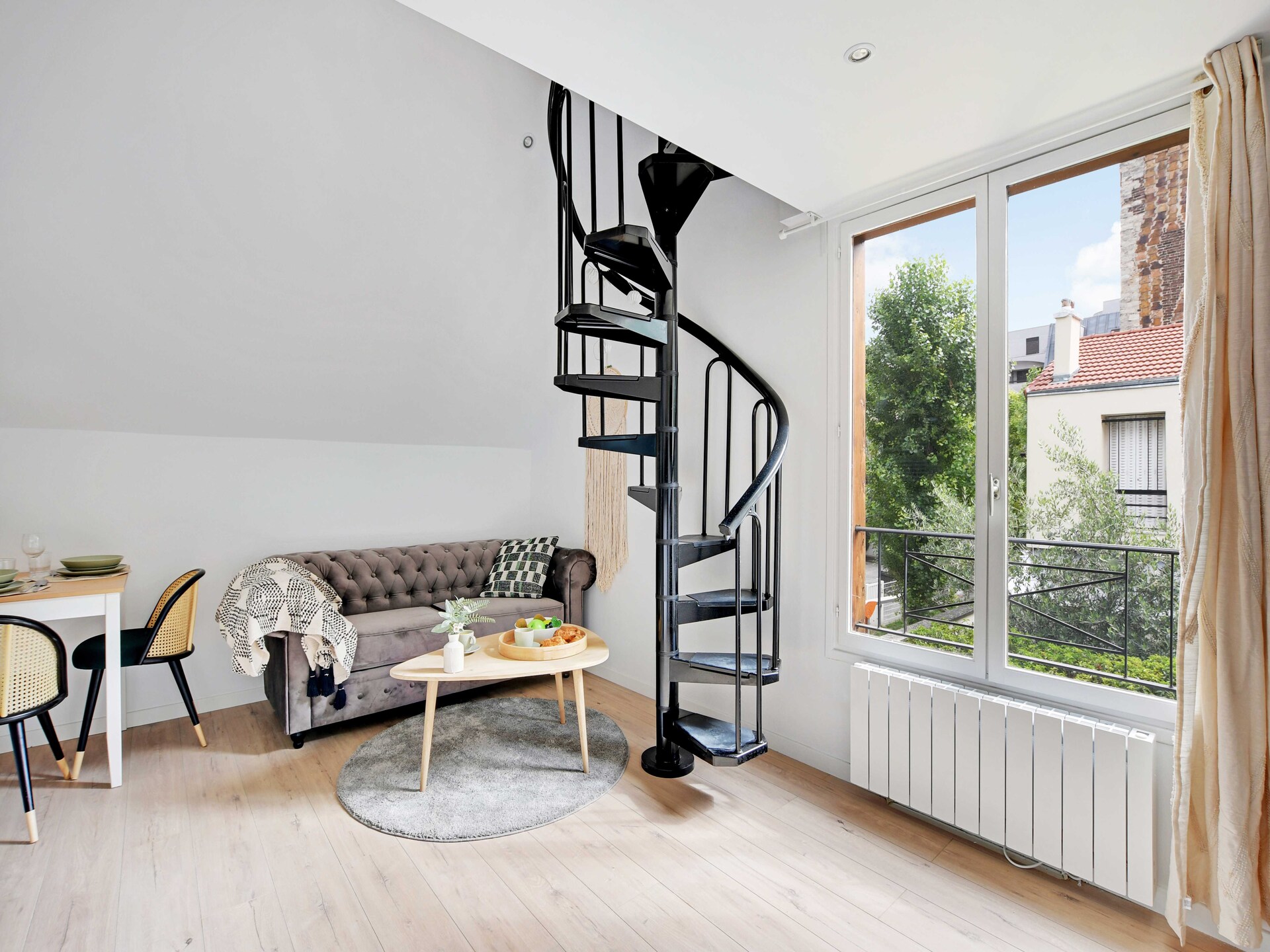 Compact studio-appartement bij metro Kremlin-Bicêtre, vlakbij Parijs - foto 1