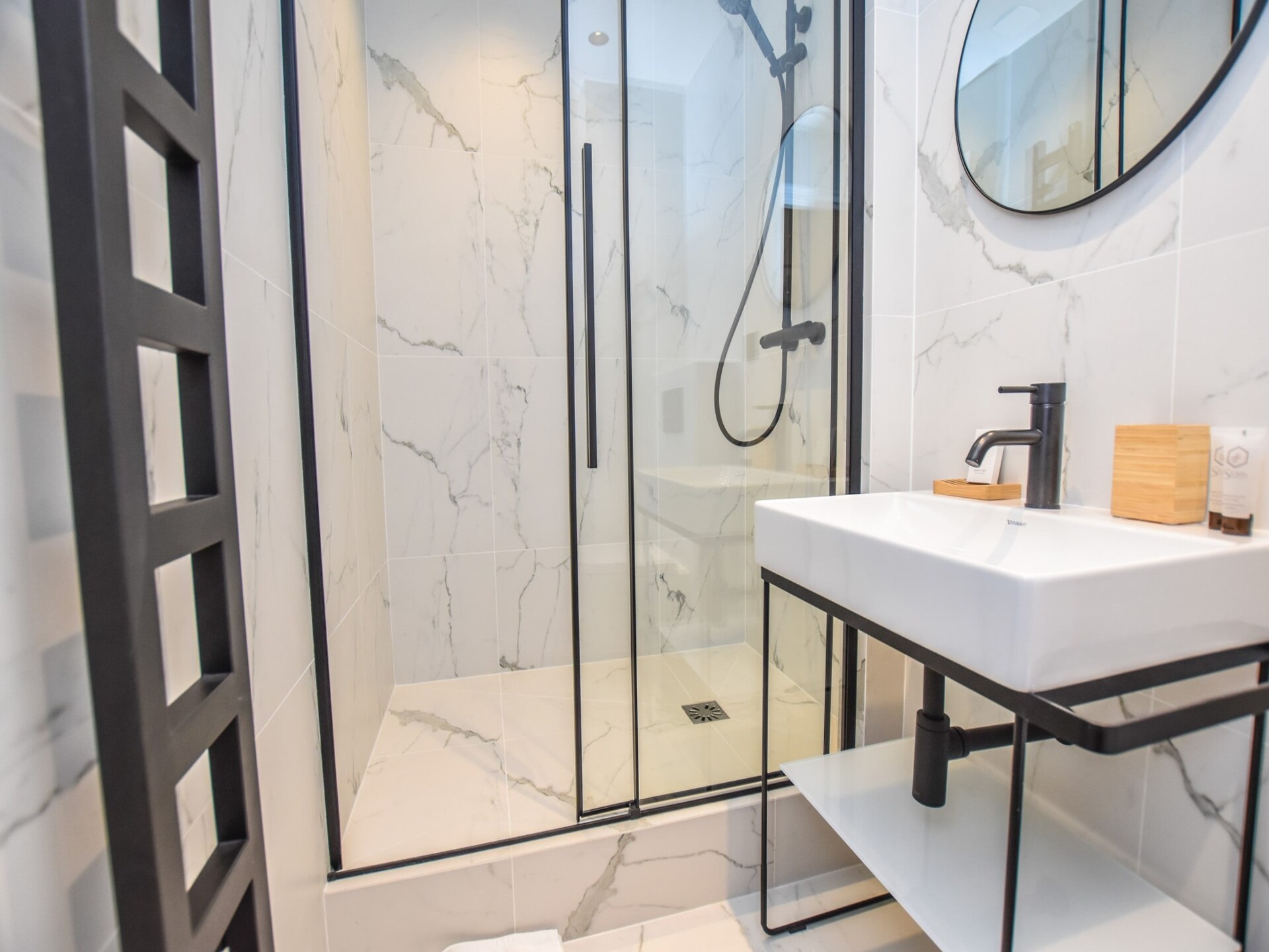 Charmant appartement bij Arc de Triomphe – 2 personen - foto 14