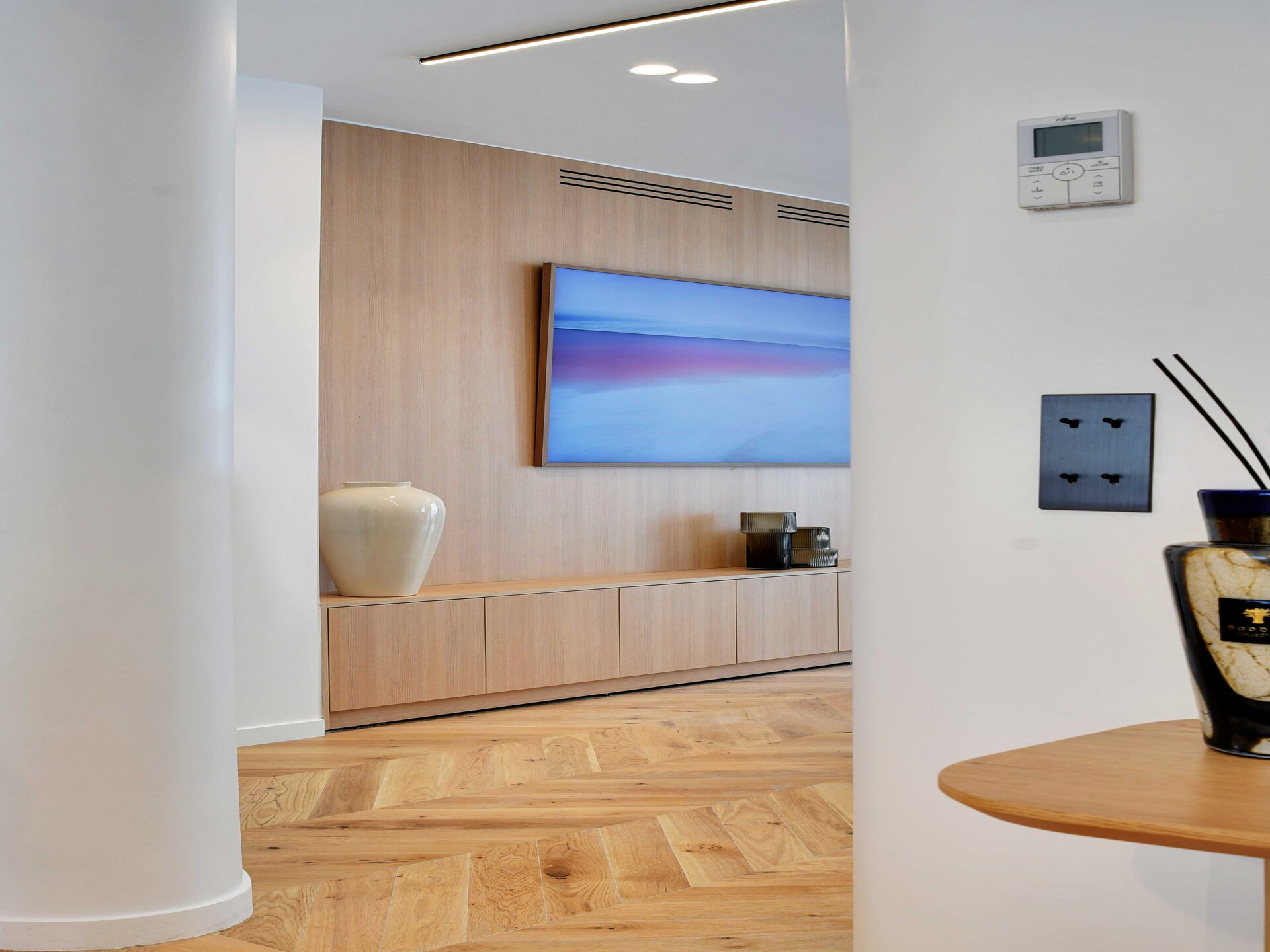 Luxe 4-slaapkamer appartement aan Avenue Matignon in hartje Parijs - foto 14