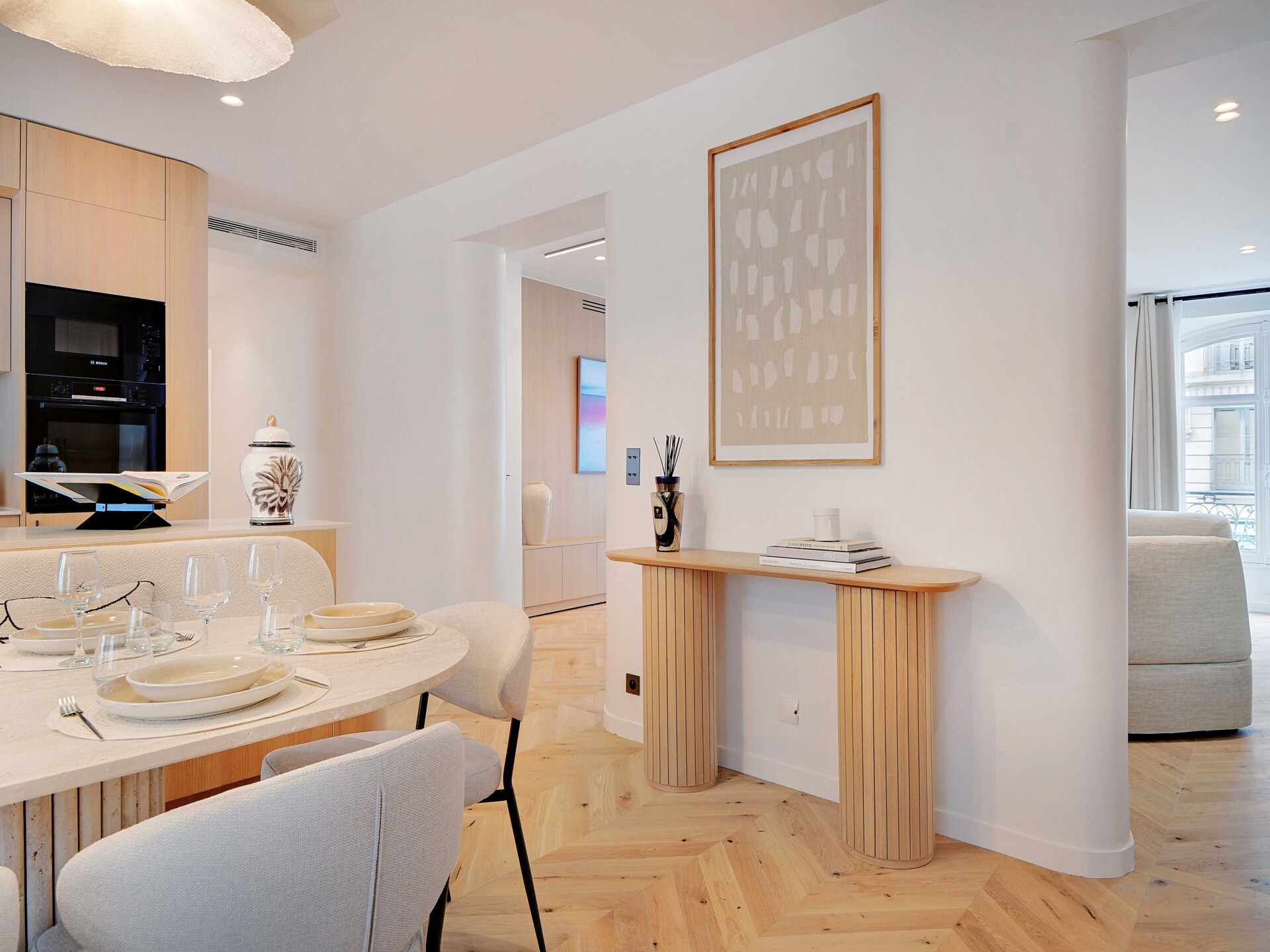 Luxe 4-slaapkamer appartement aan Avenue Matignon in hartje Parijs - foto 22