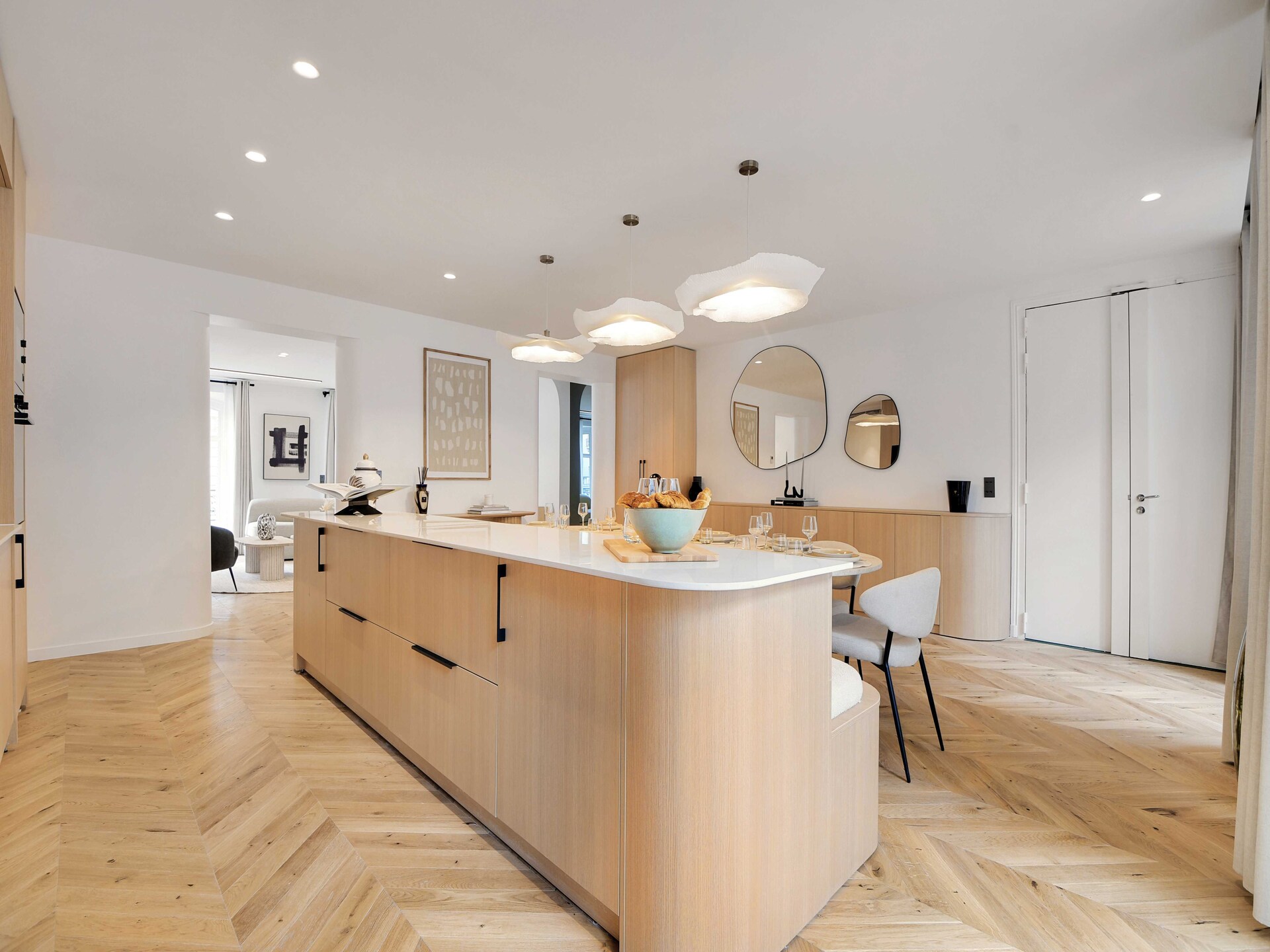 Luxe 4-slaapkamer appartement aan Avenue Matignon in hartje Parijs - foto 26