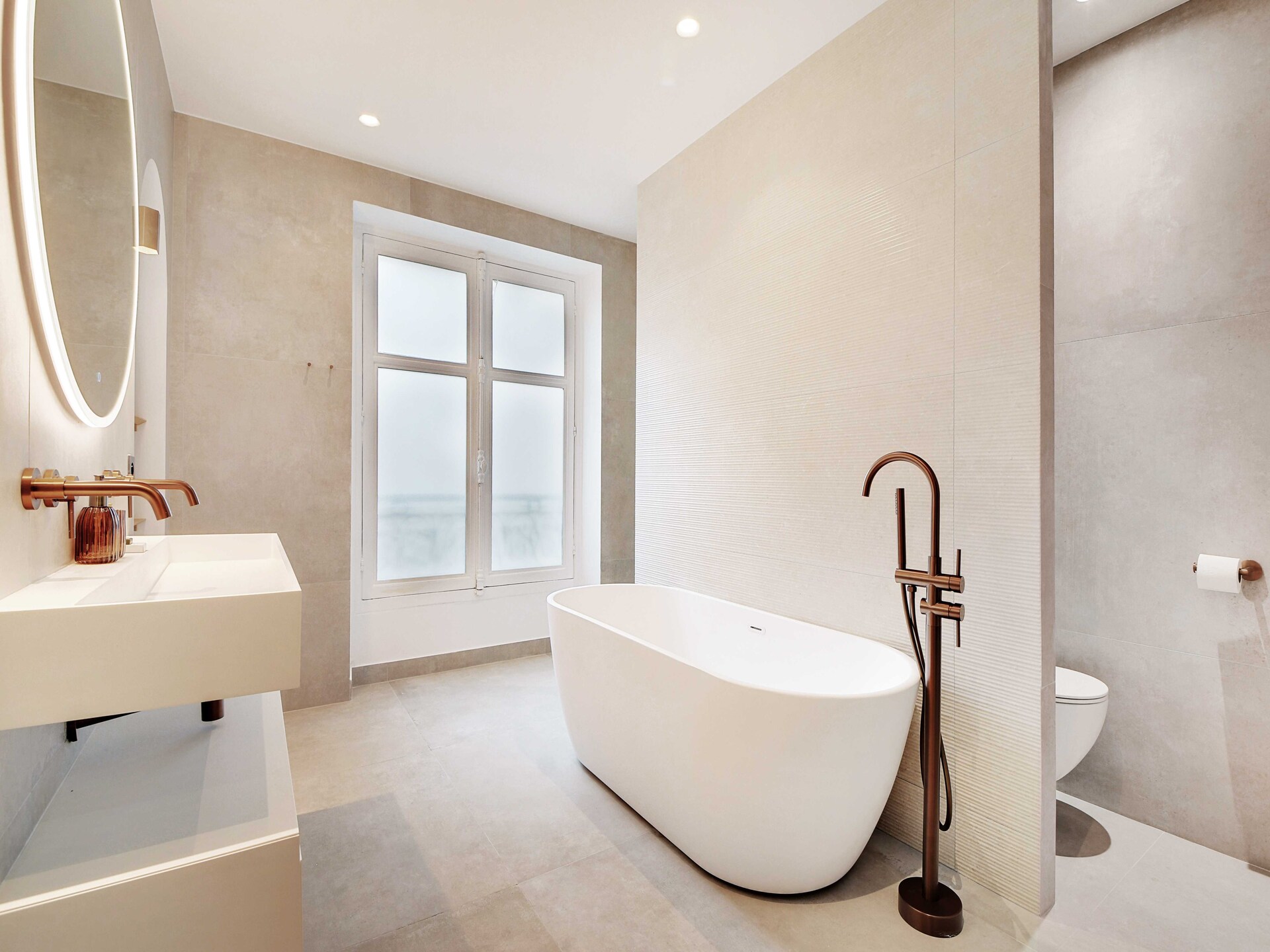Luxe 4-slaapkamer appartement aan Avenue Matignon in hartje Parijs - foto 51