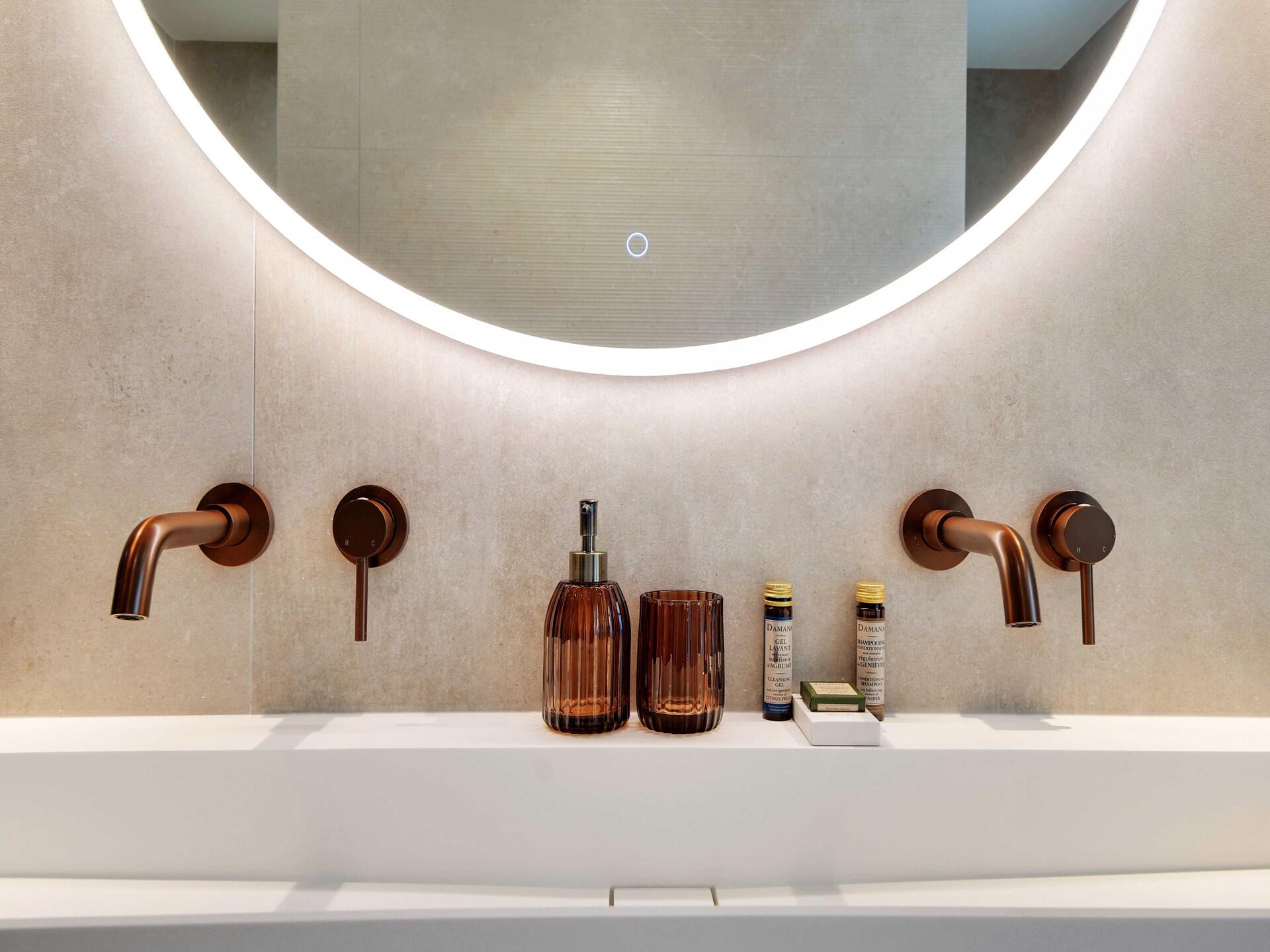 Luxe 4-slaapkamer appartement aan Avenue Matignon in hartje Parijs - foto 56