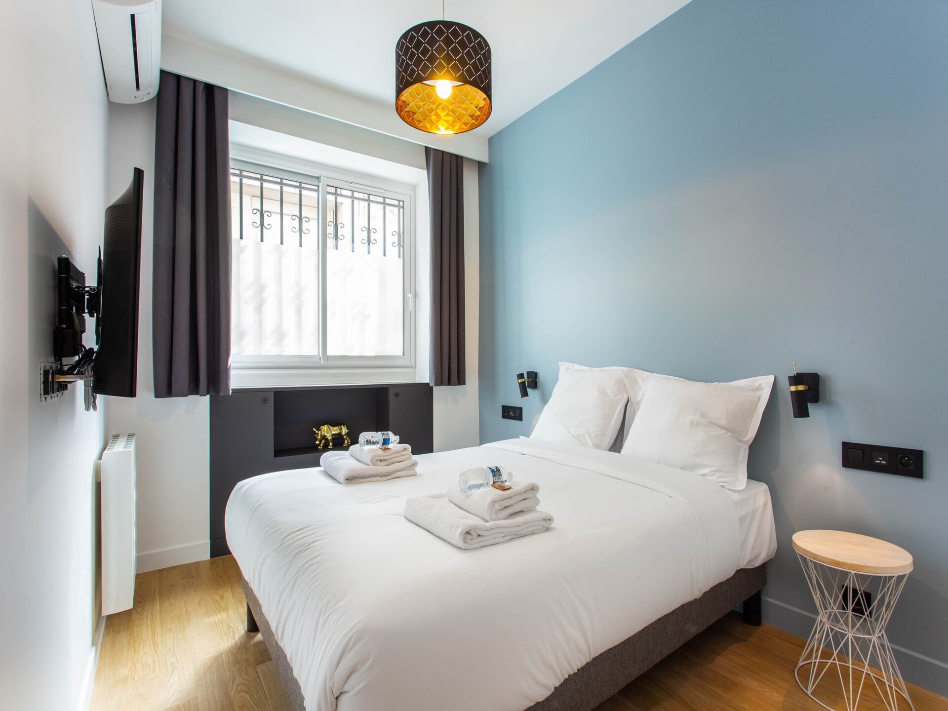 Stijlvol appartement met 2 slaapkamers in het hart van Folie-Méricourt, Parijs - foto 3
