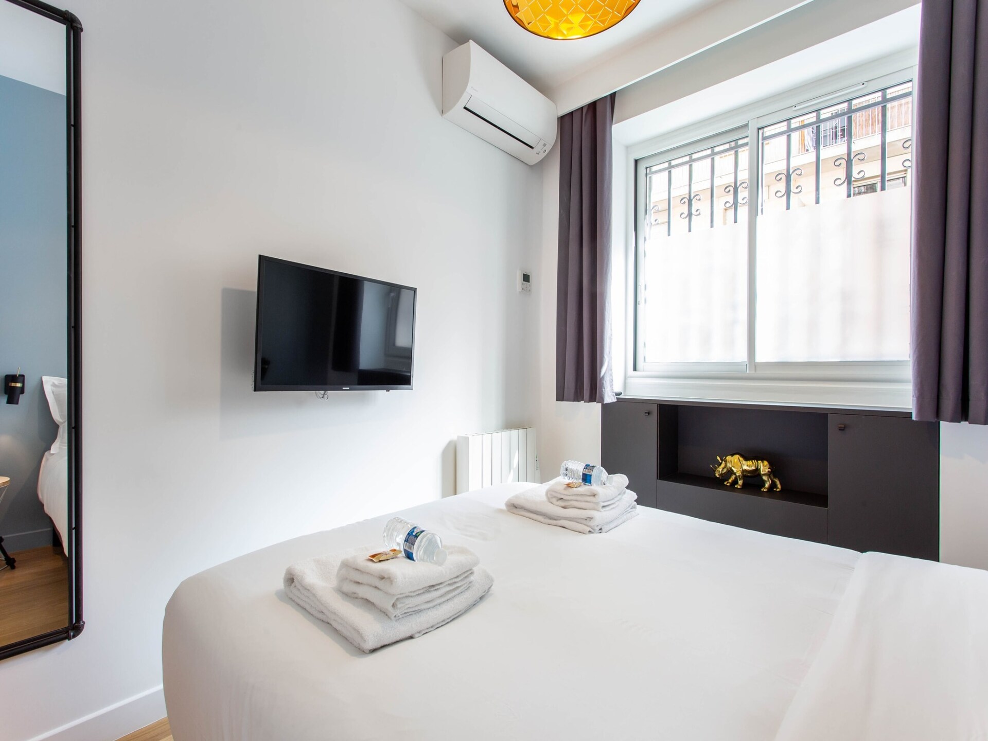 Stijlvol appartement met 2 slaapkamers in het hart van Folie-Méricourt, Parijs - foto 11