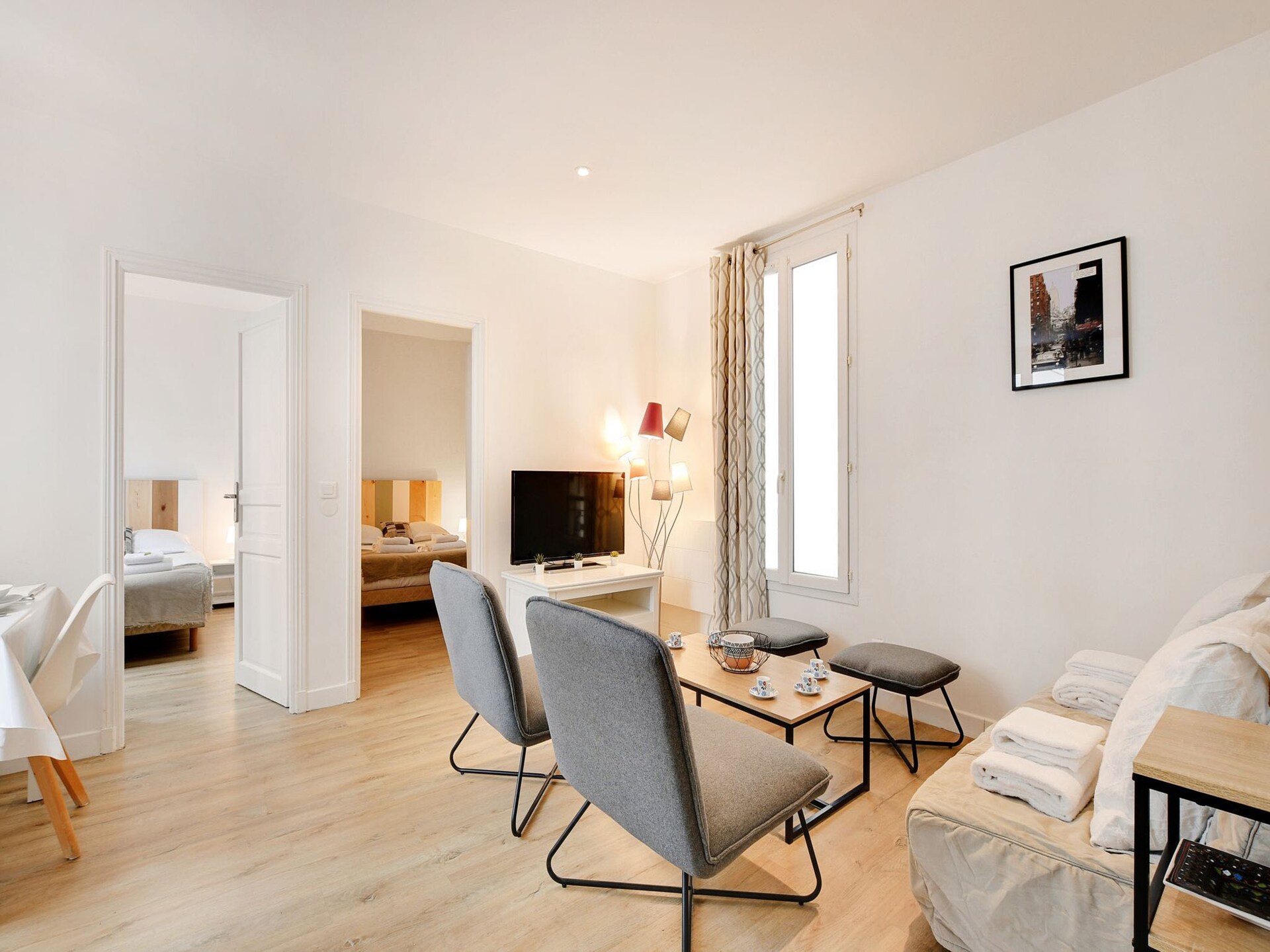 Licht appartement met 2 slaapkamers in het 18e arrondissement, vlakbij metro Marcadet - foto 2