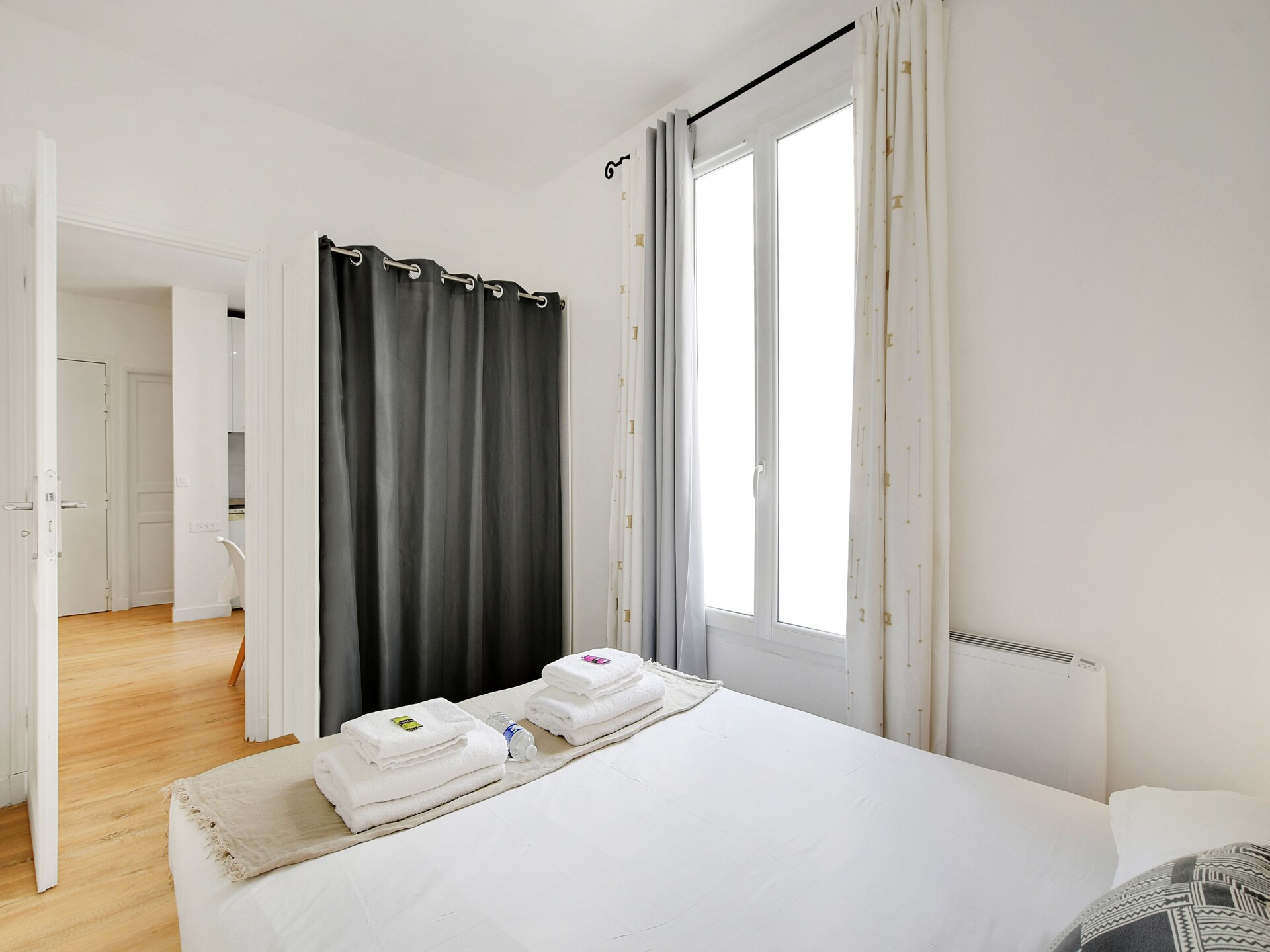 Licht appartement met 2 slaapkamers in het 18e arrondissement, vlakbij metro Marcadet - foto 11