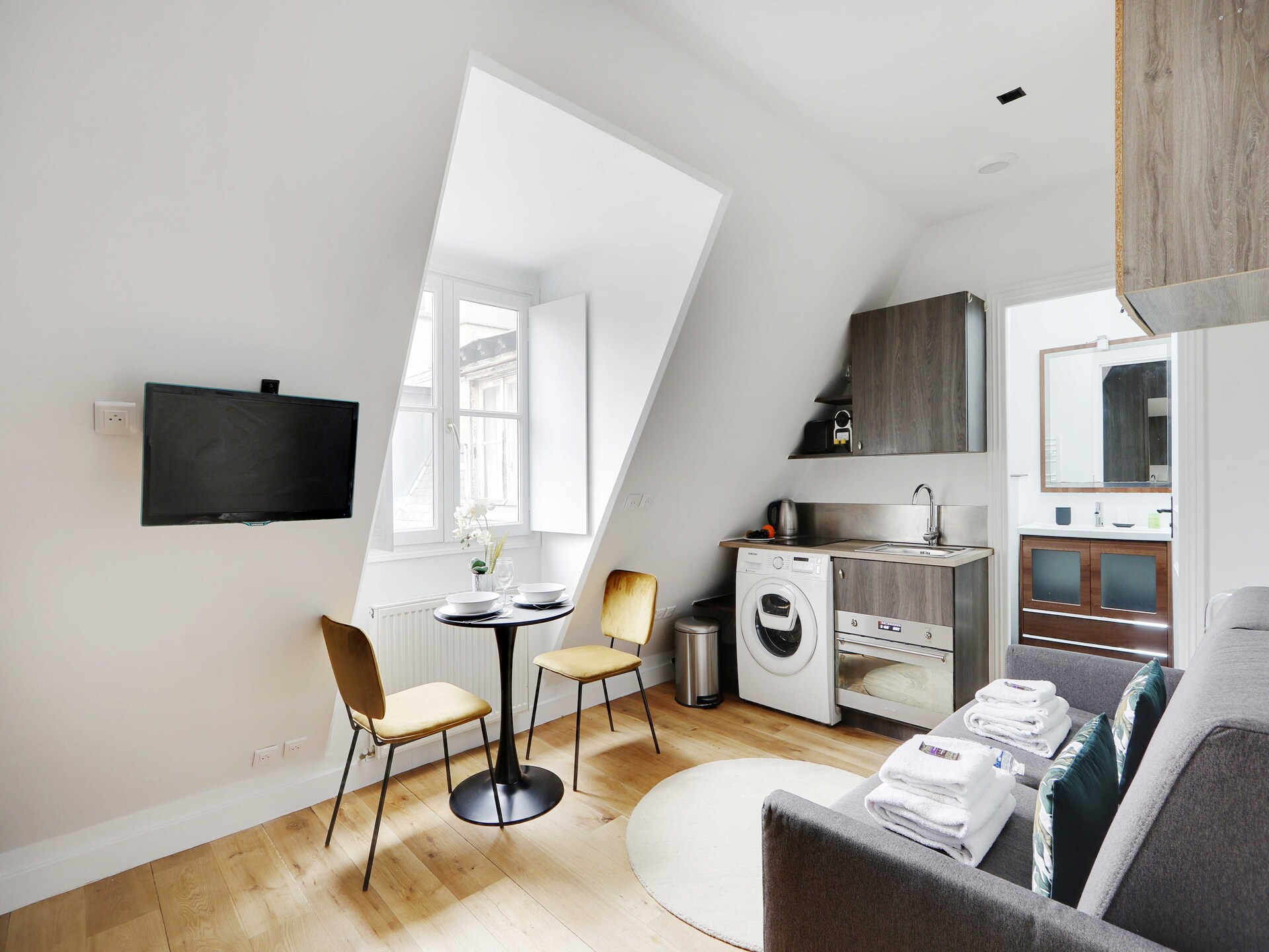 Charmante studio in hartje Chaillot, vlakbij de Arc de Triomphe - foto 1