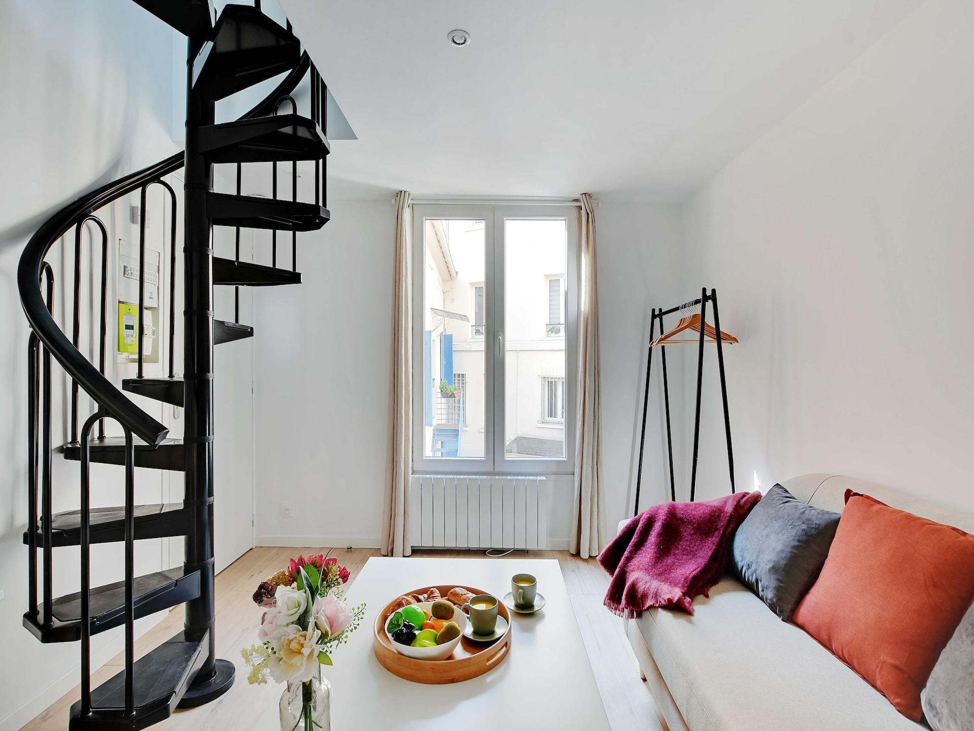 Compact en knus appartement nabij Parijs, metro op 4 minuten lopen - foto 6