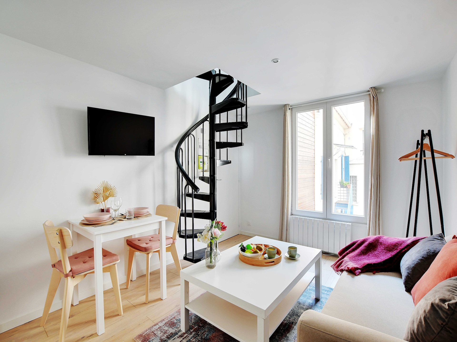 Compact en knus appartement nabij Parijs, metro op 4 minuten lopen - foto 8