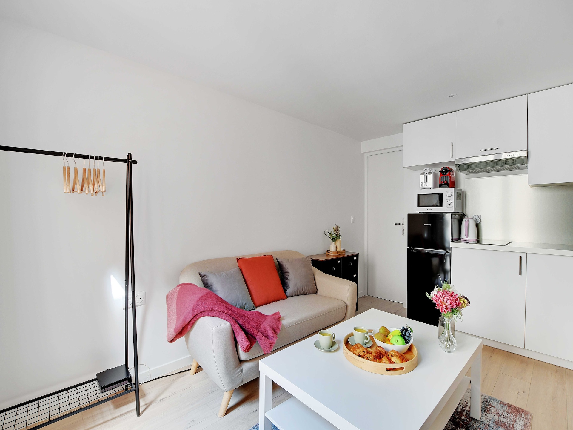Compact en knus appartement nabij Parijs, metro op 4 minuten lopen - foto 9