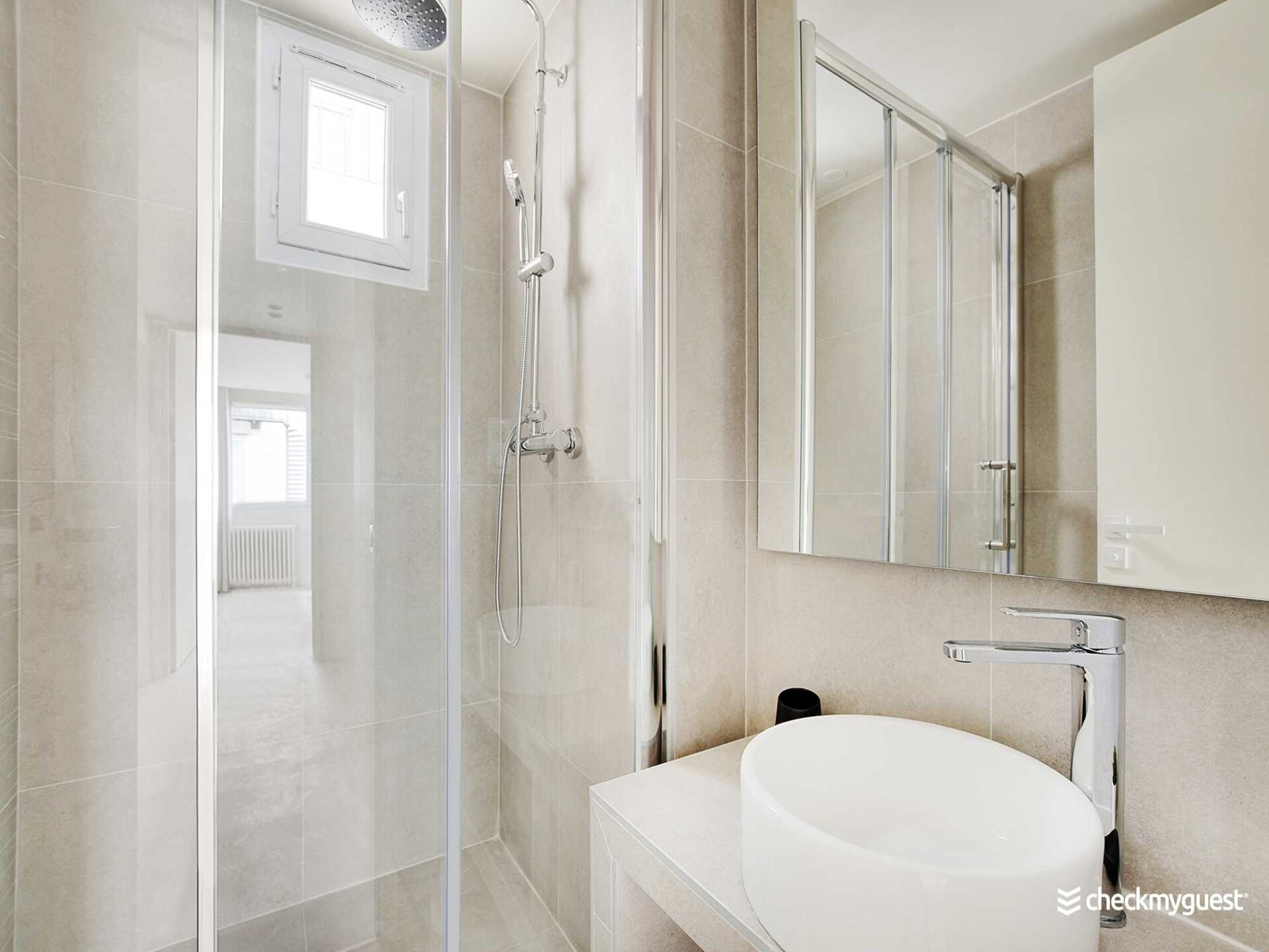 Elegant appartement met 2 slaapkamers nabij Arc de Triomphe - foto 3