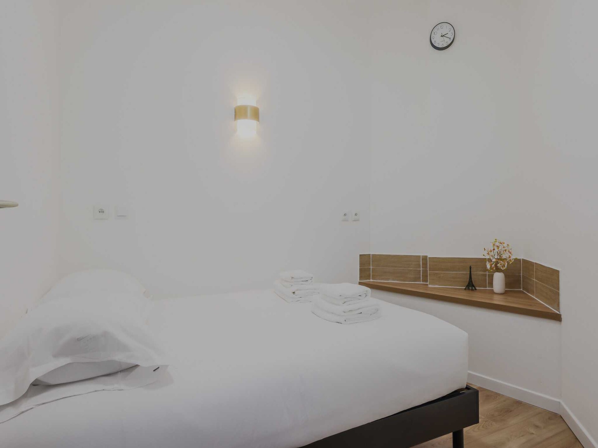 Modern appartement op de begane grond vlakbij de Seine in Levallois-Perret - foto 9
