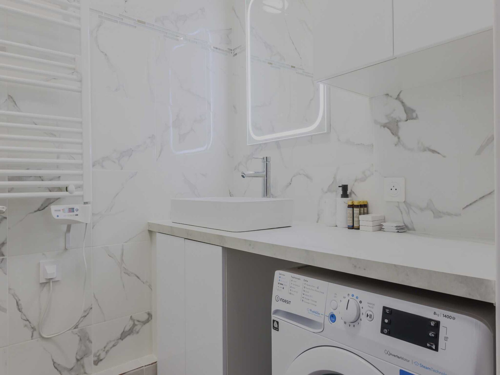 Modern appartement op de begane grond vlakbij de Seine in Levallois-Perret - foto 12