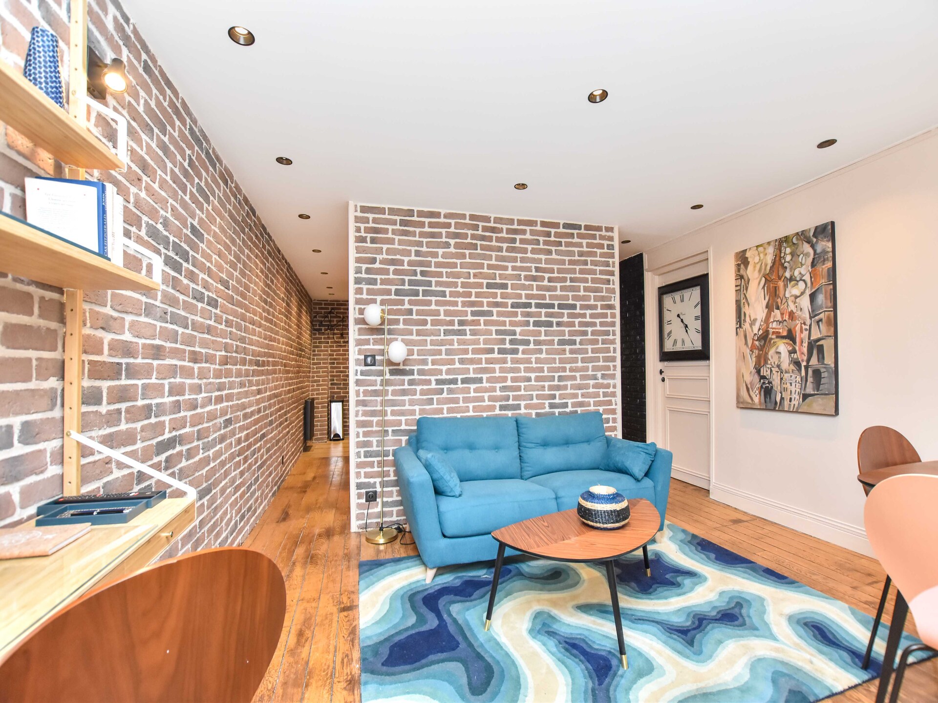 Licht appartement met 2 slaapkamers in de bruisende wijk Arts et Métiers - foto 1