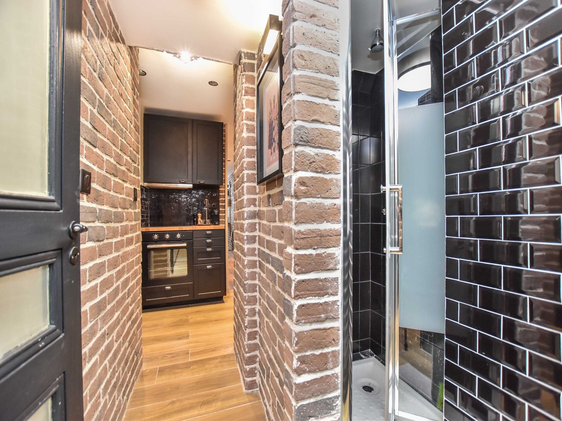 Licht appartement met 2 slaapkamers in de bruisende wijk Arts et Métiers - foto 19