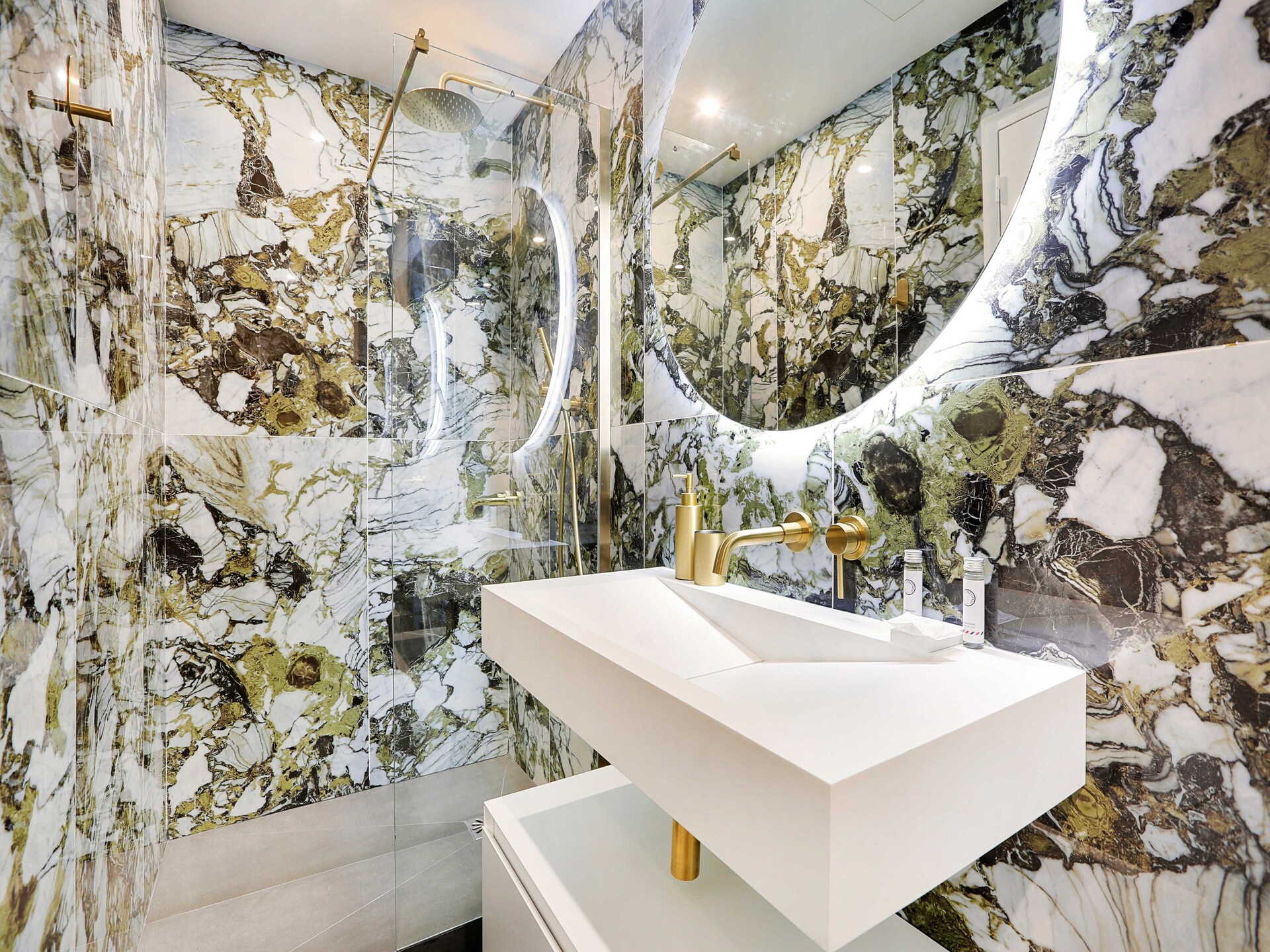 Stijlvol appartement in het 1e arrondissement, vlakbij het Louvre - foto 14