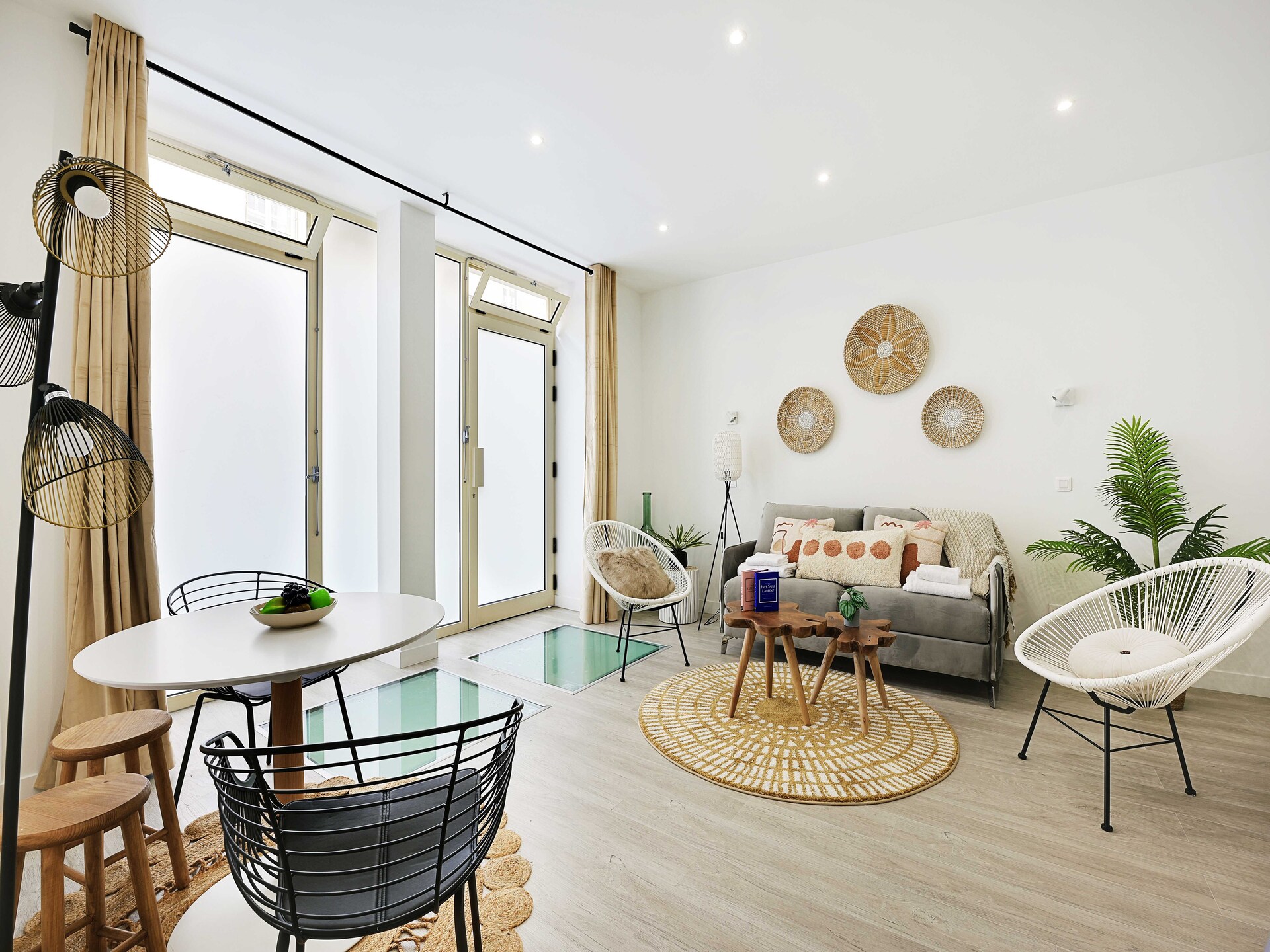 Charmant 61m² appartement in levendig Rochechouart, Parijs - foto 2