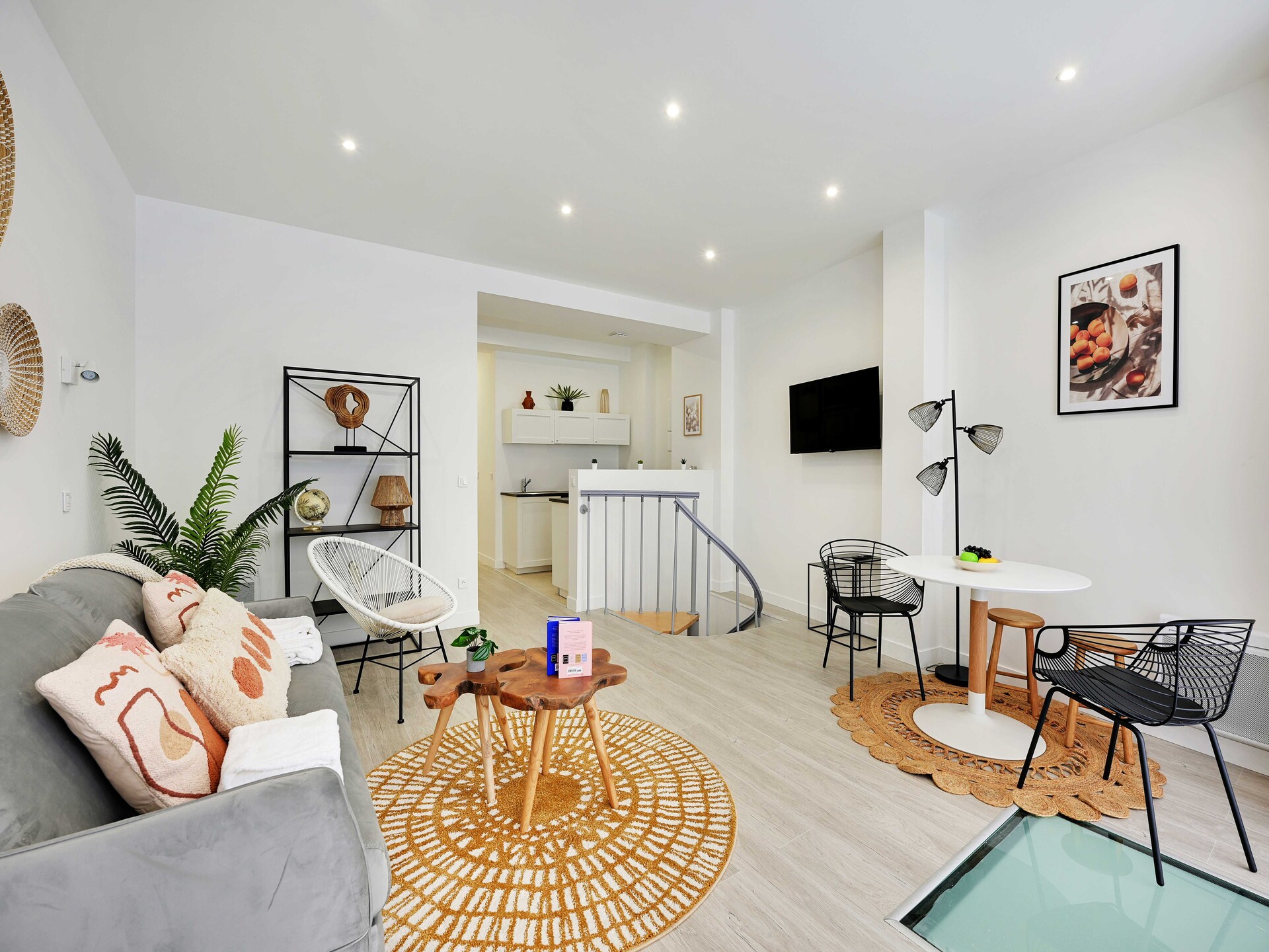 Charmant 61m² appartement in levendig Rochechouart, Parijs - foto 6