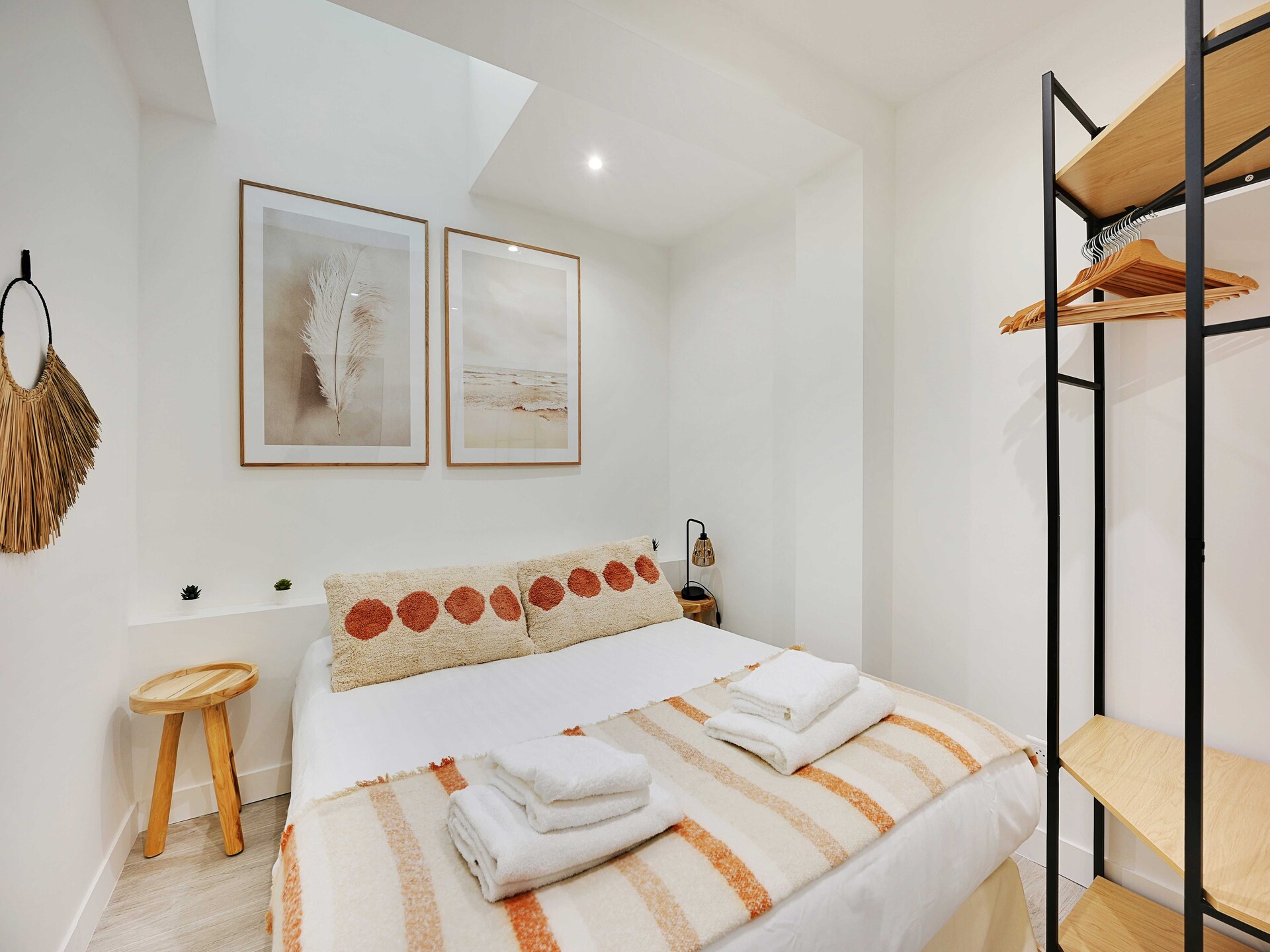 Charmant 61m² appartement in levendig Rochechouart, Parijs - foto 11