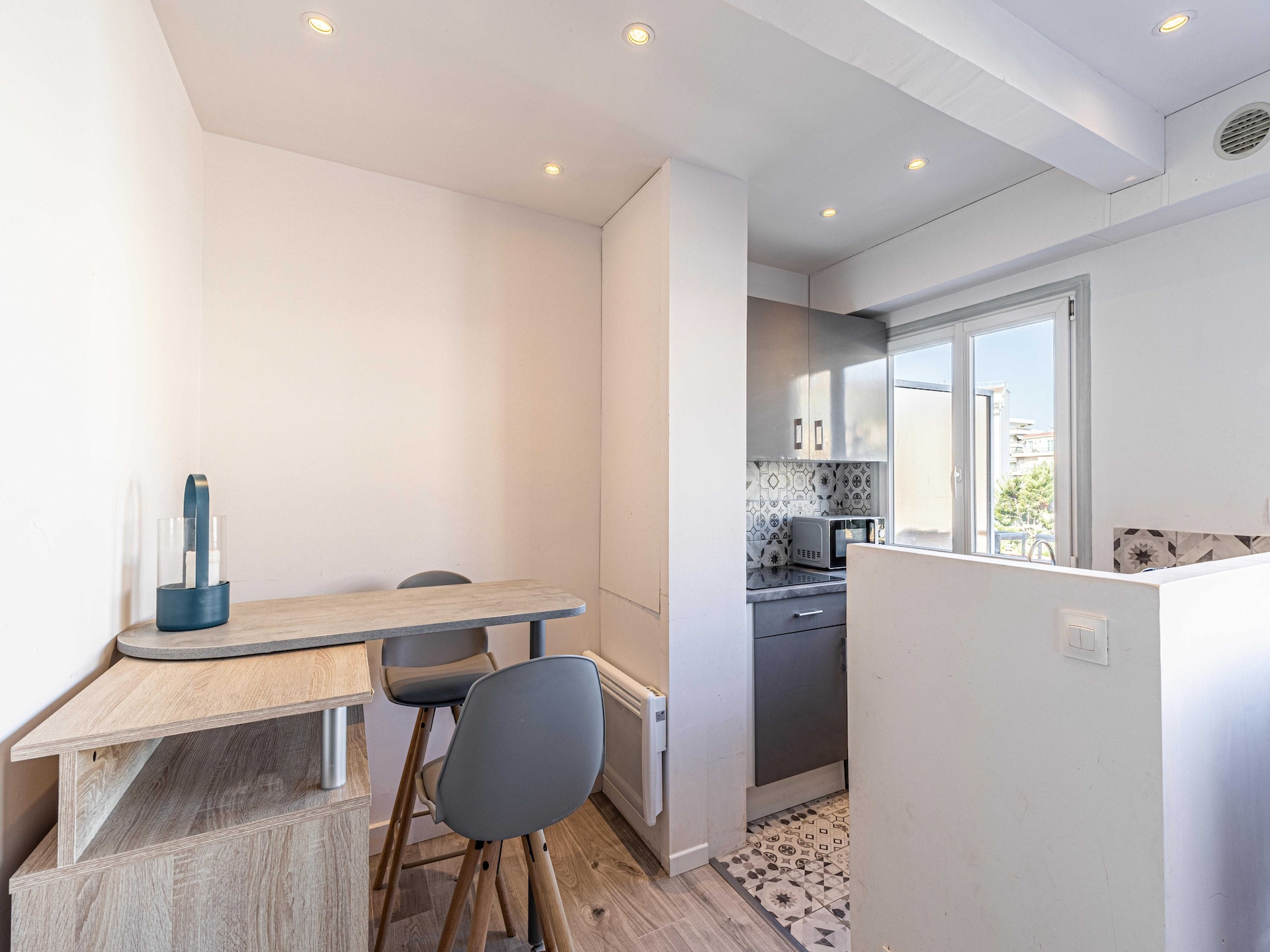 Compacte studio met terras op loopafstand van station Cannes - foto 3