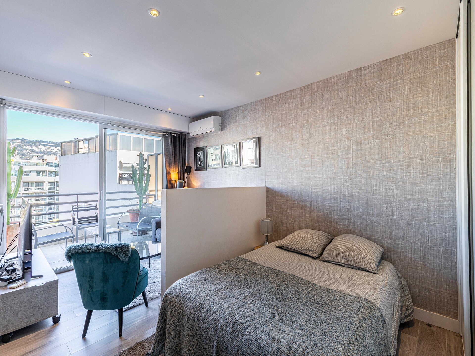 Compacte studio met terras op loopafstand van station Cannes - foto 4