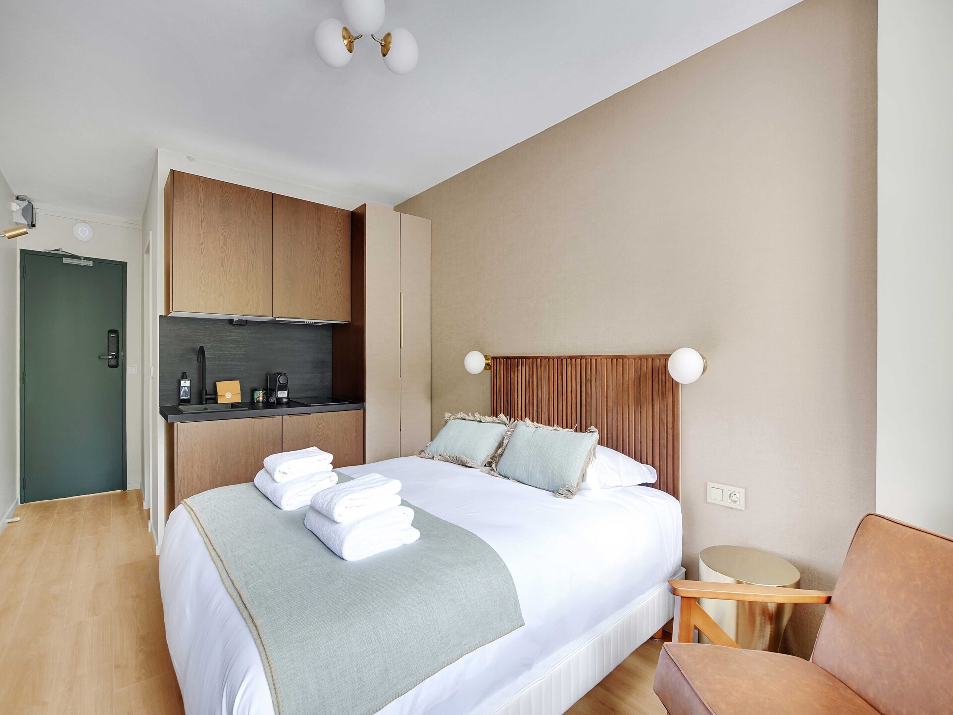 Knusse studio voor 2 in Meudon, vlakbij Parijs - foto 1