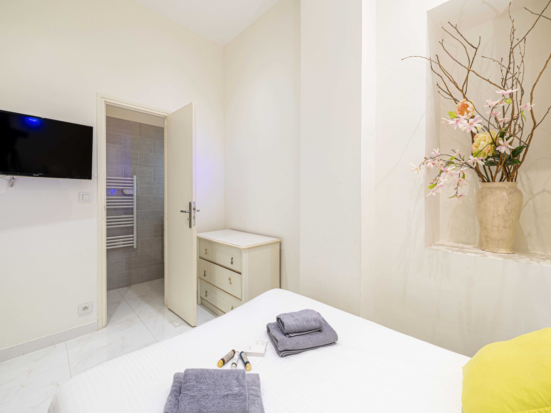 Luxe appartement in de Carré d'Or, 2 slaapkamers, vlakbij strand & Palais - foto 9