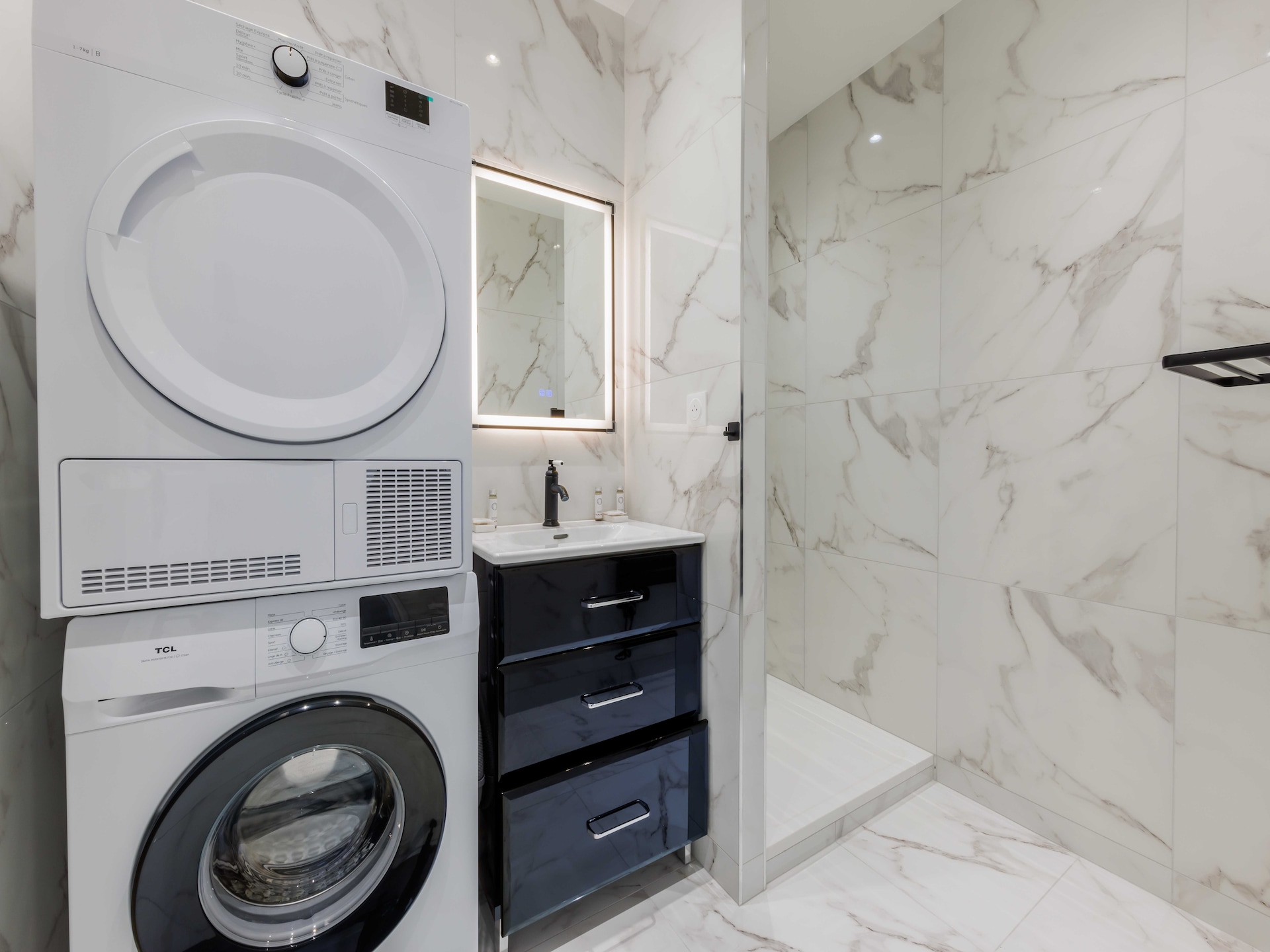 Licht appartement van 60m² in het 6e arrondissement, vlakbij Le Bon Marché - foto 9