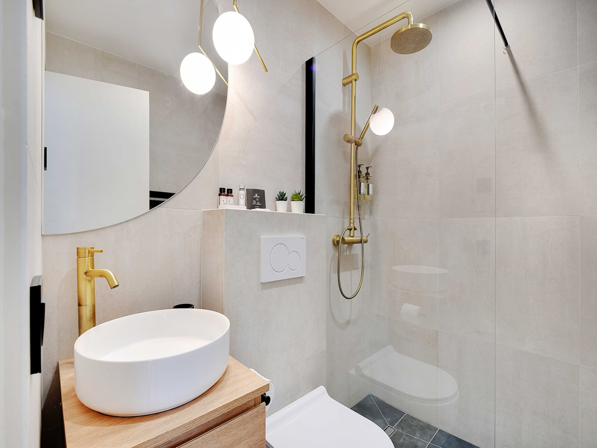 Charmant appartement in de iconische Rue Crémieux, vlakbij Gare de Lyon - foto 5