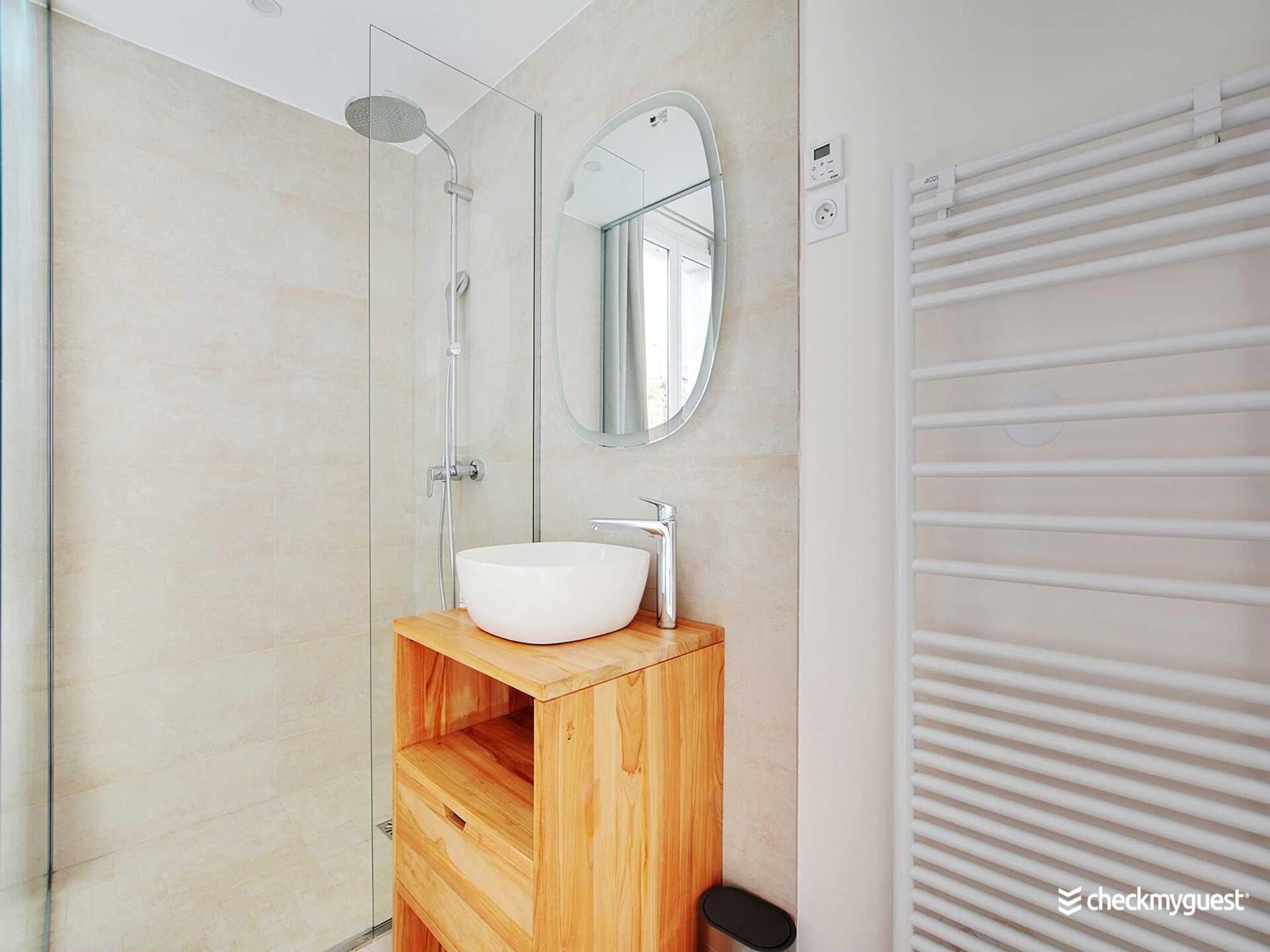 Ruim drielaags appartement met 3 slaapkamers in Montparnasse, Parijs - foto 9