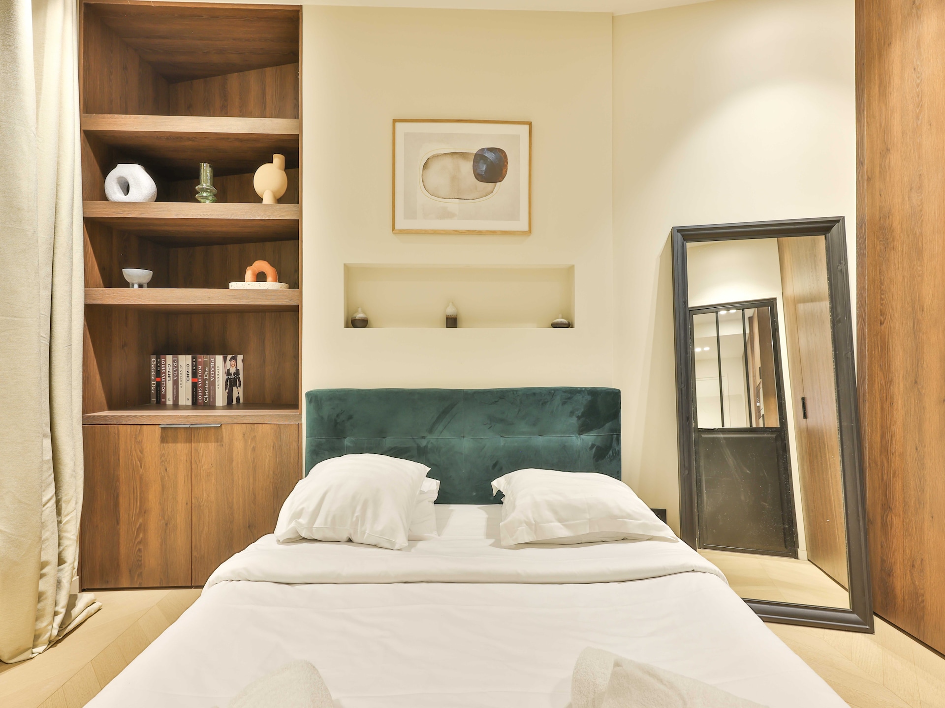 Parijs appartement bij Place de la Nation: 1 slaapkamer, 32m² voor 2 personen - foto 9